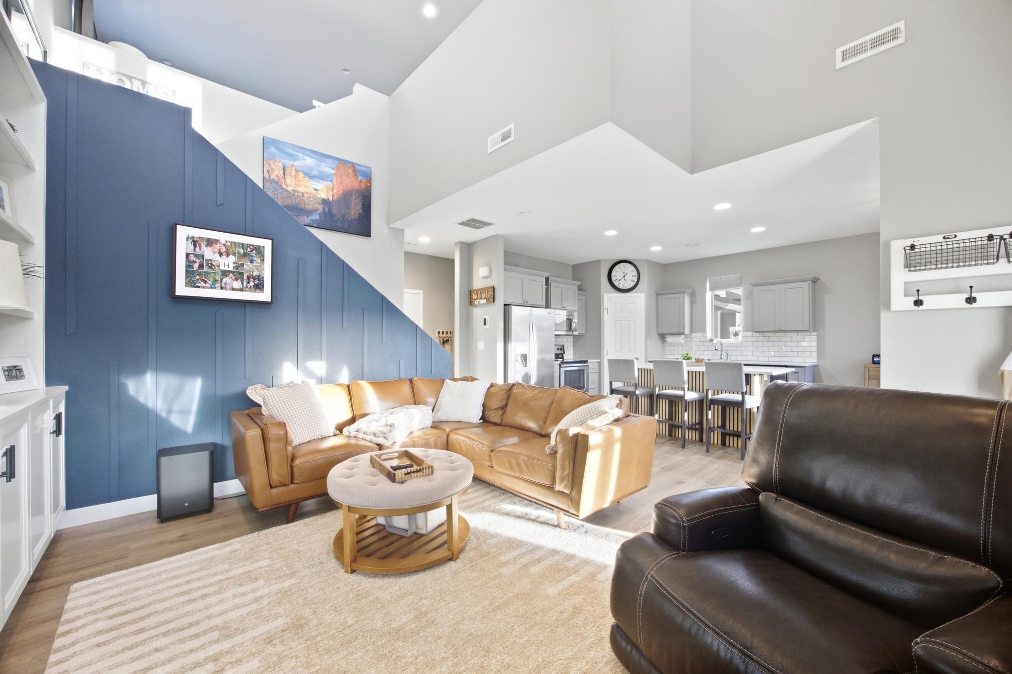 2015 single family home for sale at 6024 60th Avenue S in Fargo, ND — 3 bed, 3 bath (photo 4 of 47)
