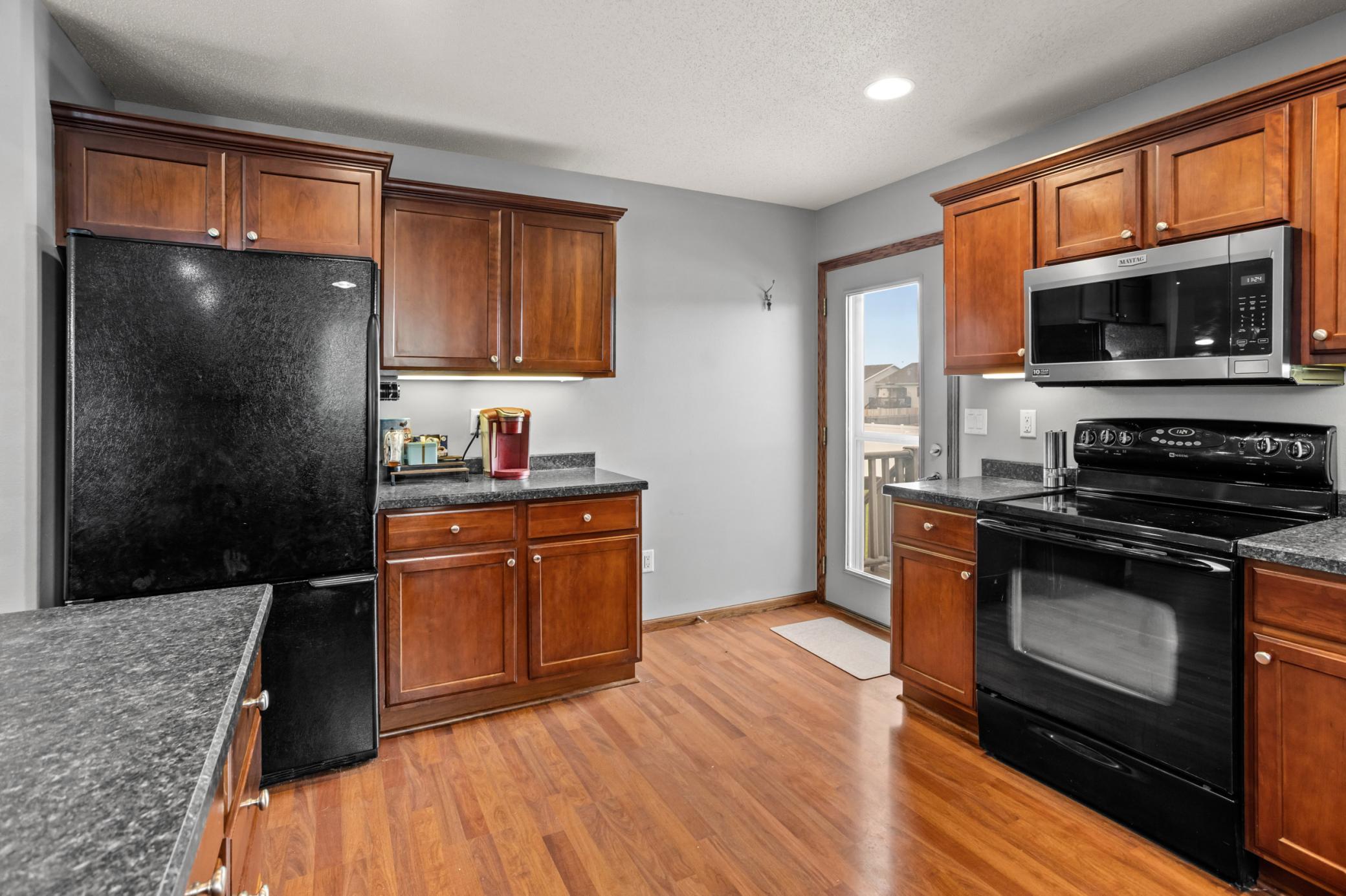 2006 single family home for sale at 1240 38th Avenue S in Moorhead, MN — 4 bed, 3 bath (photo 11 of 35)