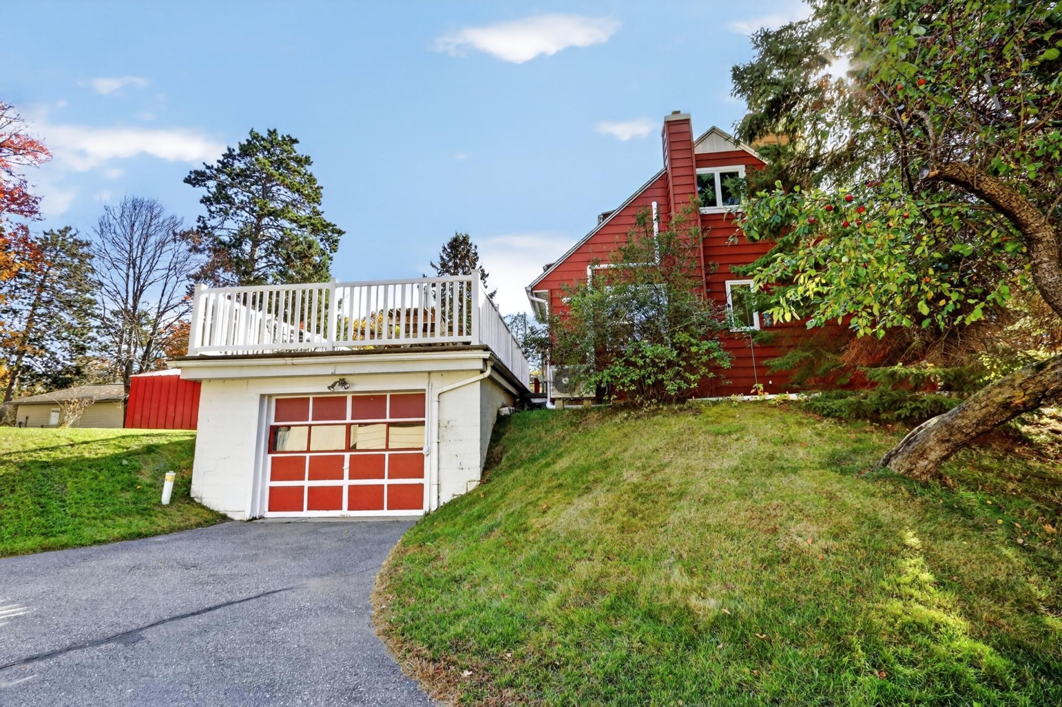 1958 single family home for sale at 2111 Norway Street in Grand Rapids, MN — 3 bed, 3 bath (photo 2 of 43)
