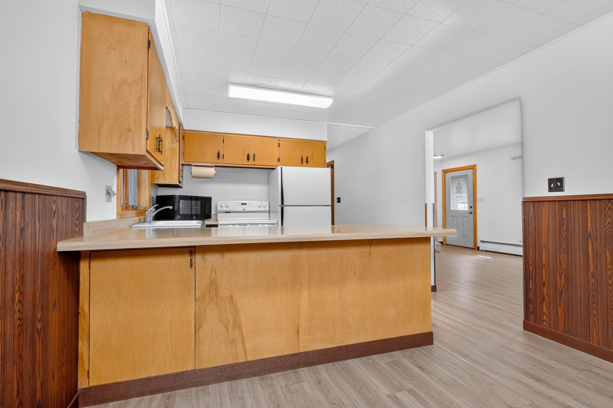 1958 single family home for sale at 2111 Norway Street in Grand Rapids, MN — 3 bed, 3 bath (photo 11 of 43)