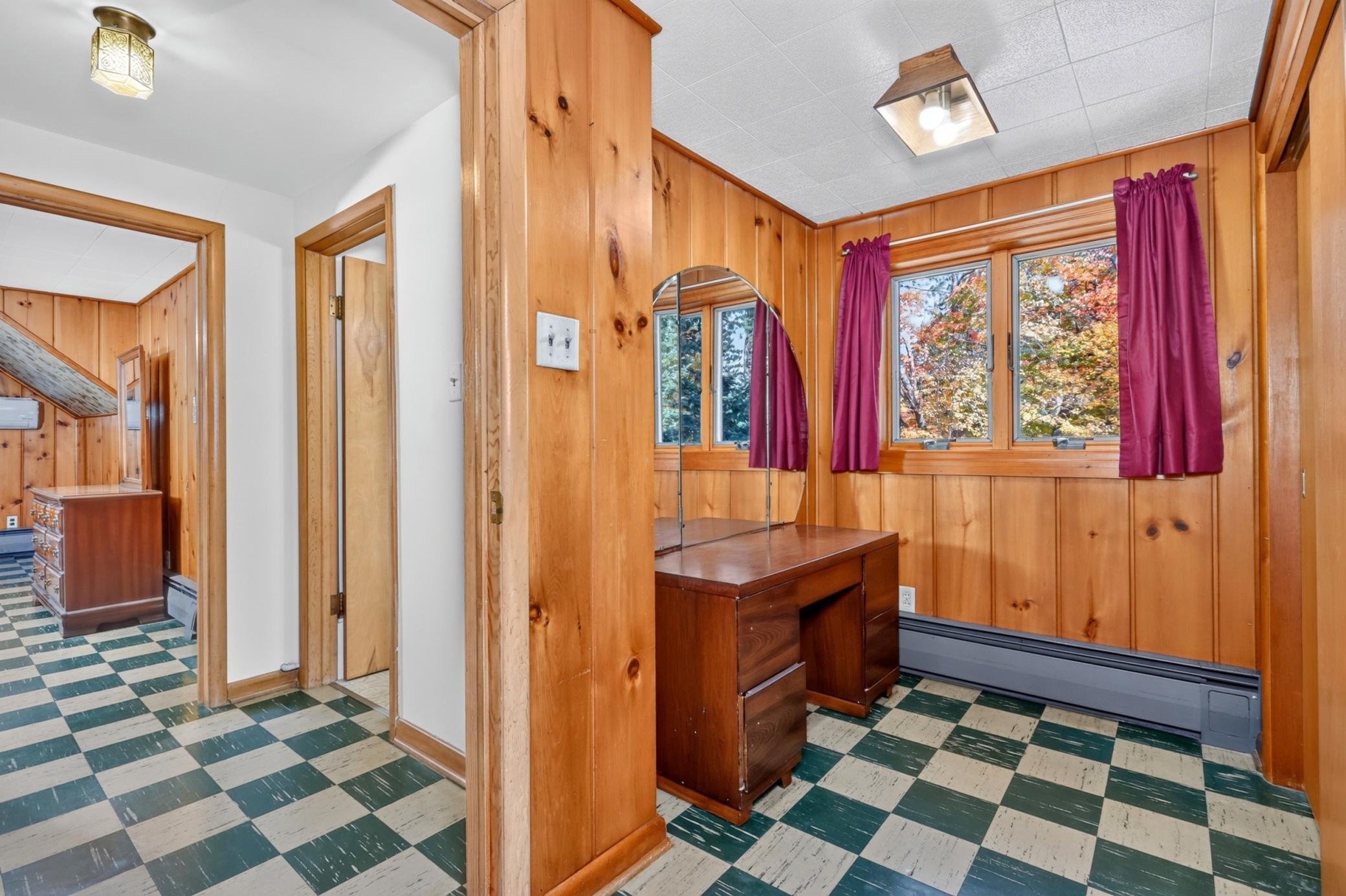 1958 single family home for sale at 2111 Norway Street in Grand Rapids, MN — 3 bed, 3 bath (photo 22 of 43)