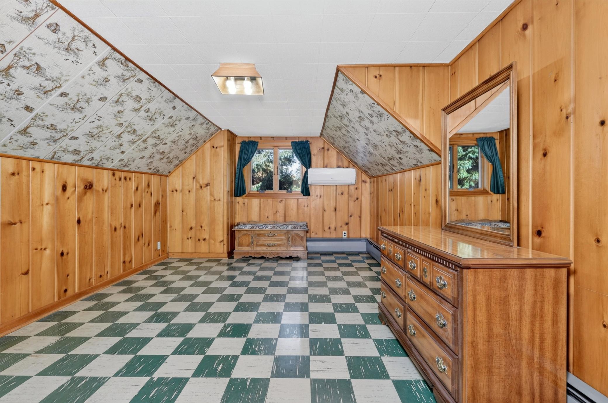 1958 single family home for sale at 2111 Norway Street in Grand Rapids, MN — 3 bed, 3 bath (photo 24 of 43)