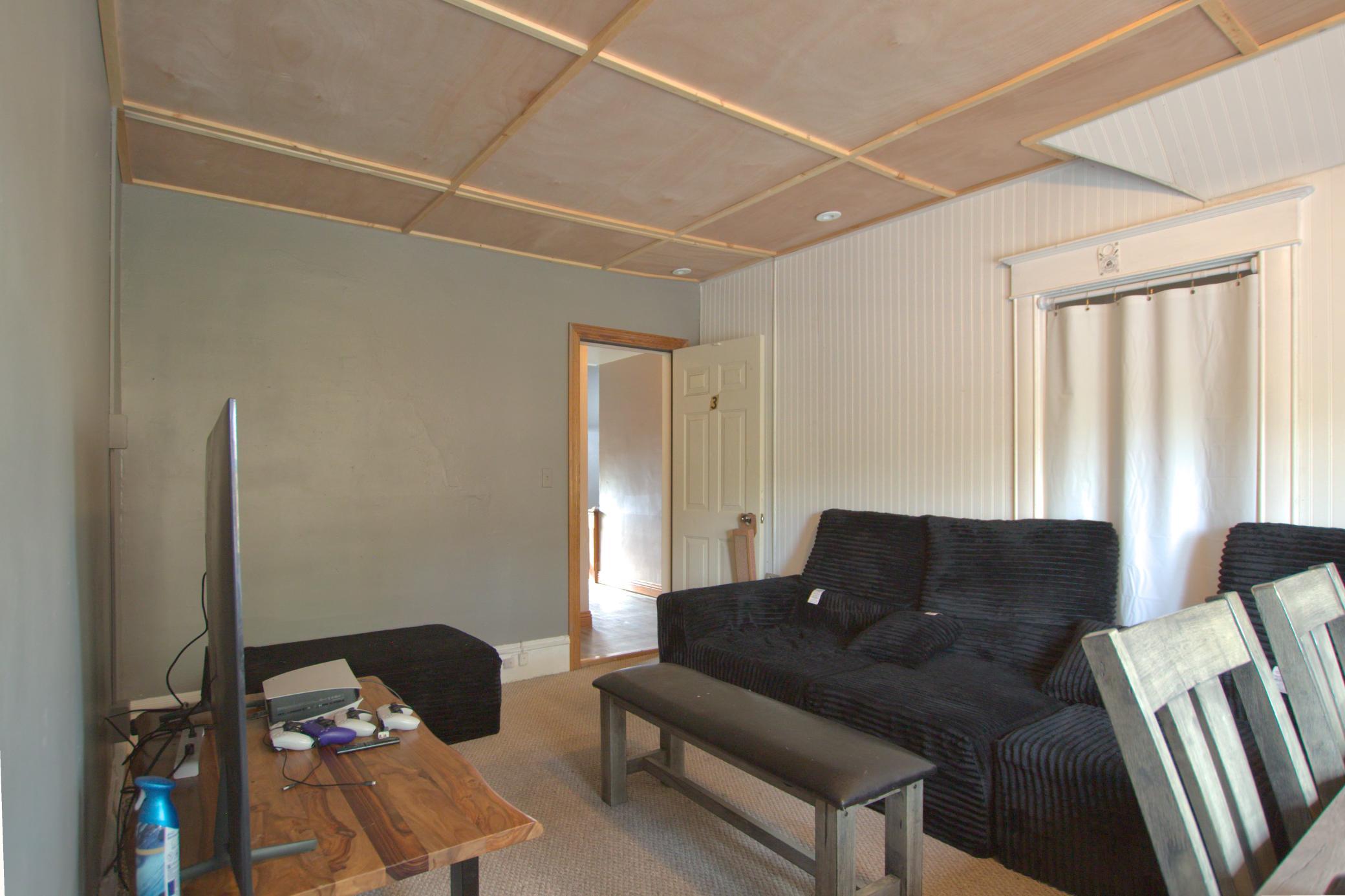 1907 triplex for sale at 820 Beltrami Avenue NW in Bemidji, MN — 9 bed, 4 bath (photo 12 of 43)