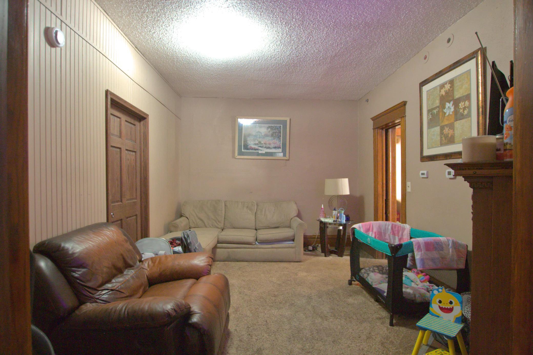 1907 triplex for sale at 820 Beltrami Avenue NW in Bemidji, MN — 9 bed, 4 bath (photo 29 of 43)