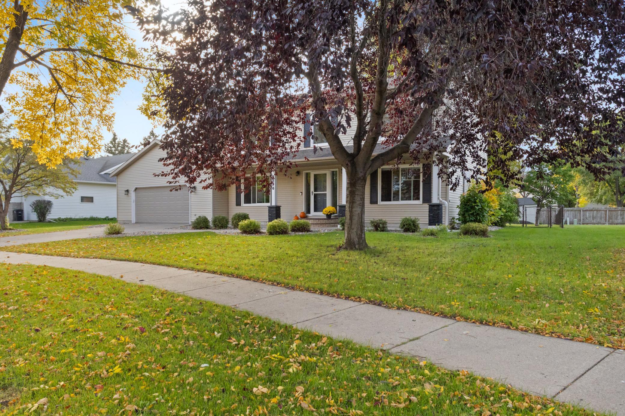 1990 single family home for sale at 2816 39 1/2 Avenue S in Fargo, ND — 6 bed, 4 bath (photo 45 of 55)