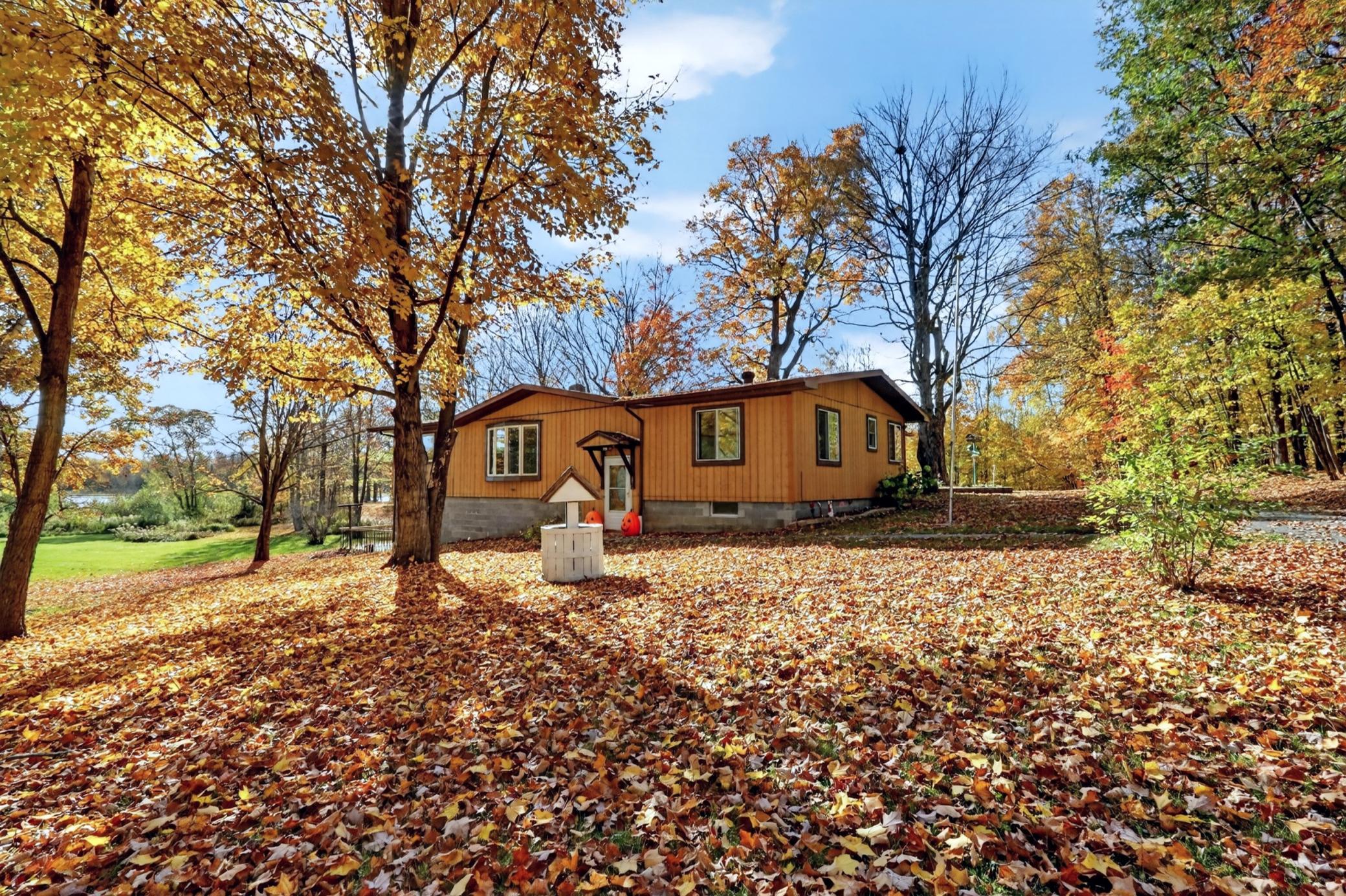 1979 single family home for sale at 2200 SW 16th Street in Grand Rapids, MN — 3 bed, 3 bath