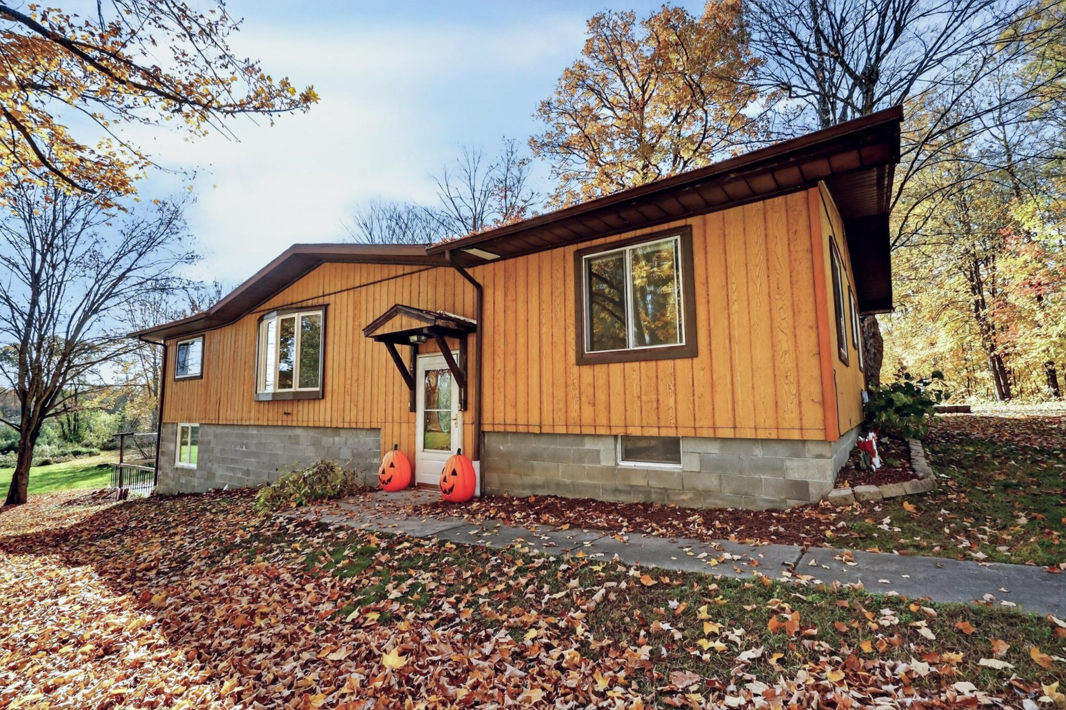 1979 single family home for sale at 2200 SW 16th Street in Grand Rapids, MN — 3 bed, 3 bath (photo 39 of 63)