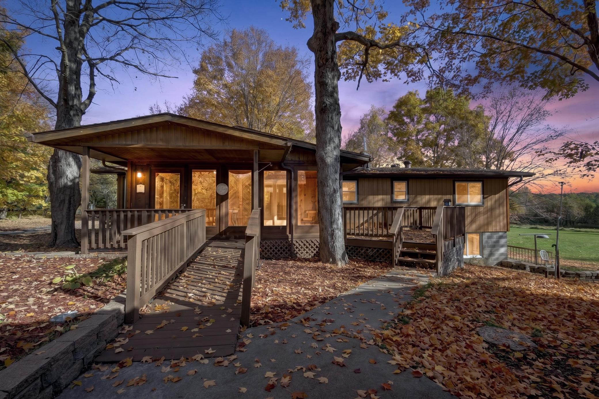 1979 single family home for sale at 2200 SW 16th Street in Grand Rapids, MN — 3 bed, 3 bath (photo 48 of 63)