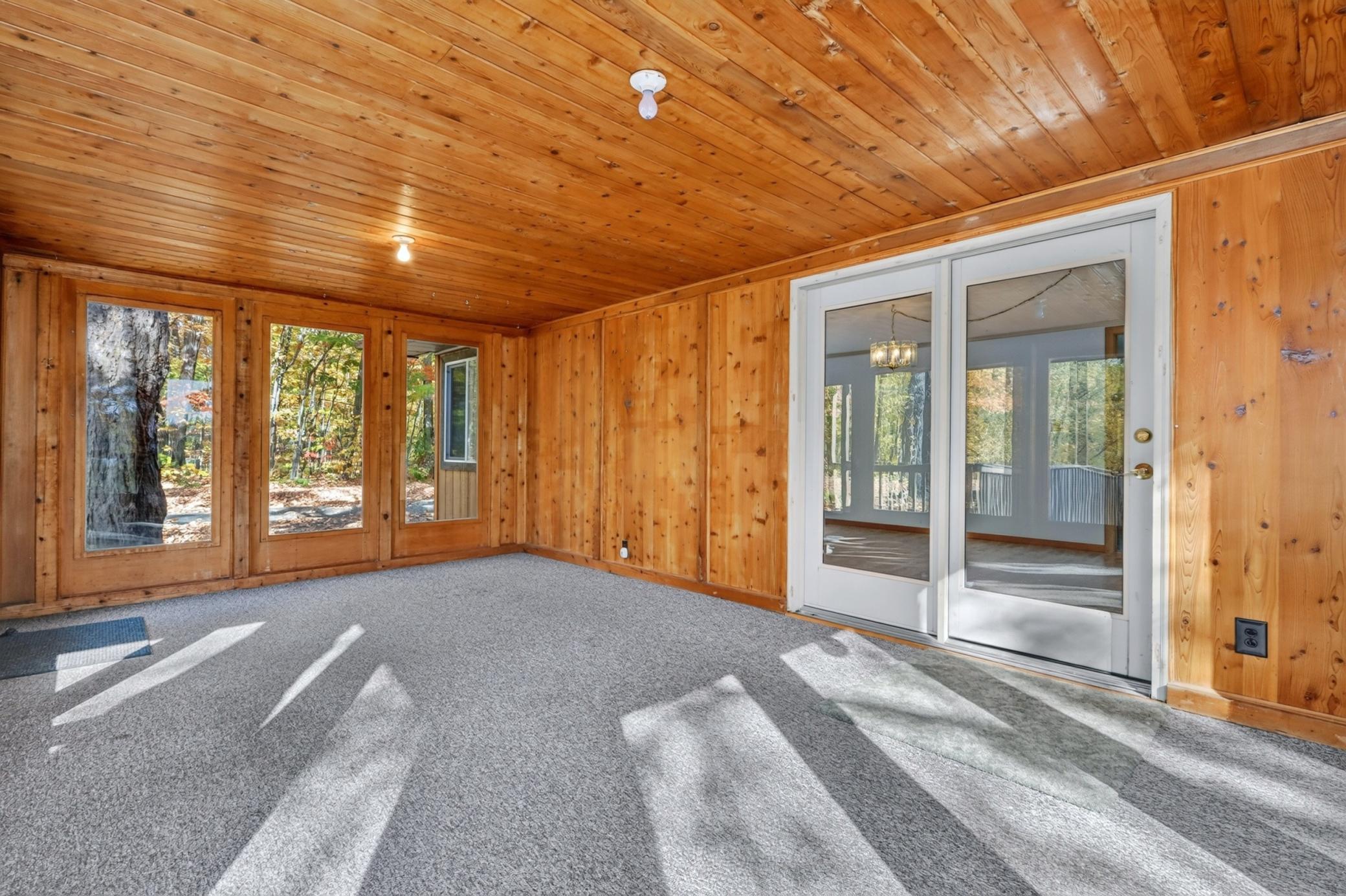 1979 single family home for sale at 2200 SW 16th Street in Grand Rapids, MN — 3 bed, 3 bath (photo 8 of 63)
