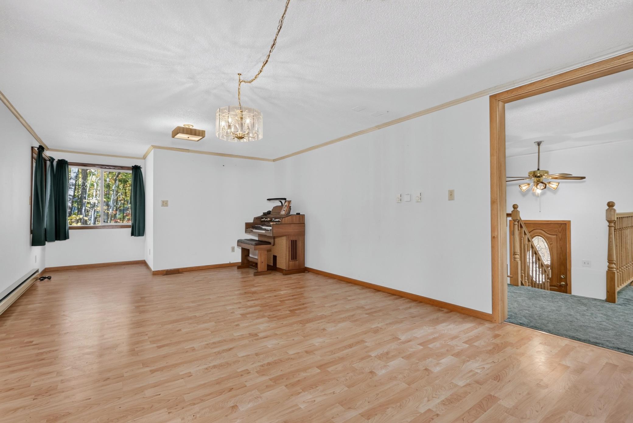 1979 single family home for sale at 2200 SW 16th Street in Grand Rapids, MN — 3 bed, 3 bath (photo 10 of 63)