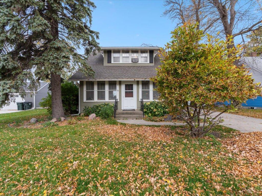 1925 single family home for sale at 109 Lake Street E in Osakis, MN — 3 bed, 2 bath (photo 22 of 34)