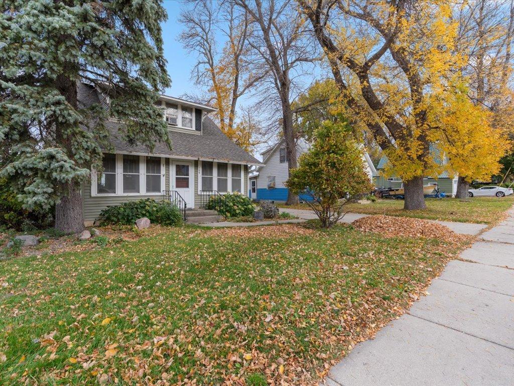 1925 single family home for sale at 109 Lake Street E in Osakis, MN — 3 bed, 2 bath (photo 24 of 34)