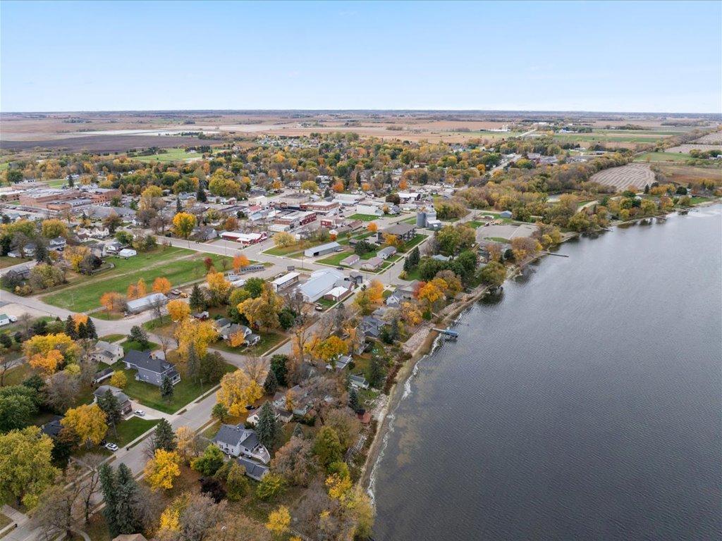 1925 single family home for sale at 109 Lake Street E in Osakis, MN — 3 bed, 2 bath (photo 28 of 34)