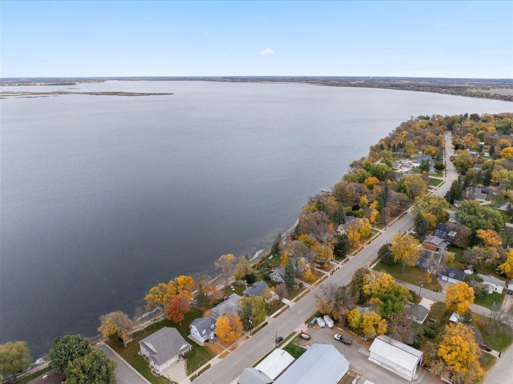 1925 single family home for sale at 109 Lake Street E in Osakis, MN — 3 bed, 2 bath (photo 31 of 34)
