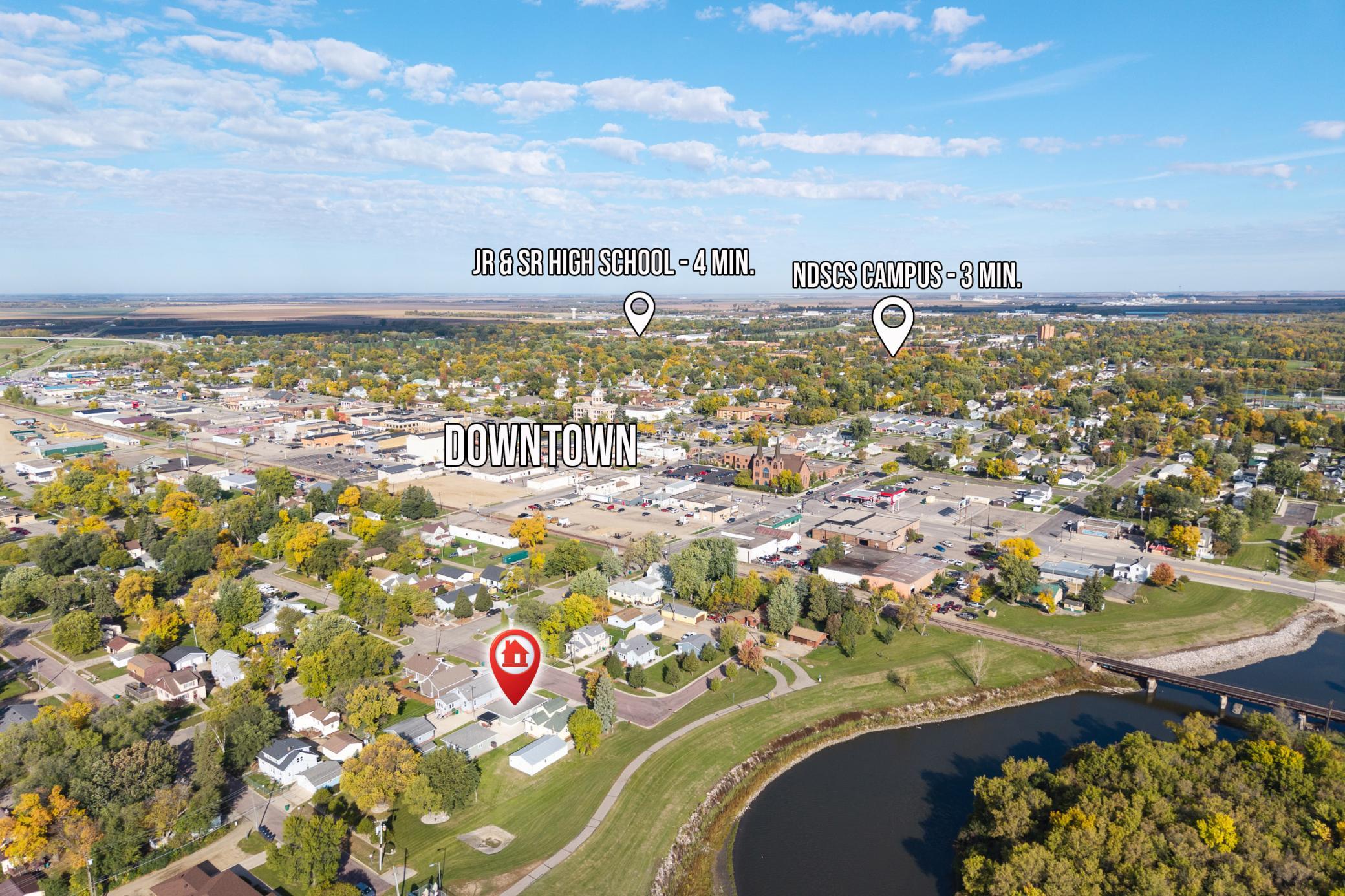 1971 single family home for sale at 115 3rd Avenue S in Wahpeton, ND — 3 bed, 1 bath (photo 46 of 47)