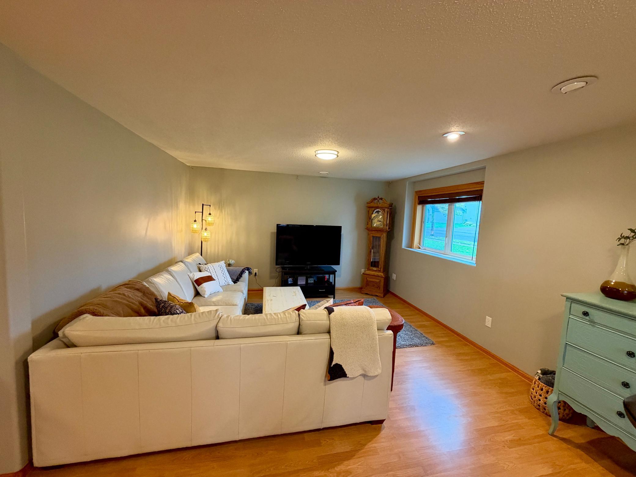 1999 single family home for sale at 3001 9th Avenue S in Moorhead, MN — 4 bed, 3 bath (photo 18 of 35)
