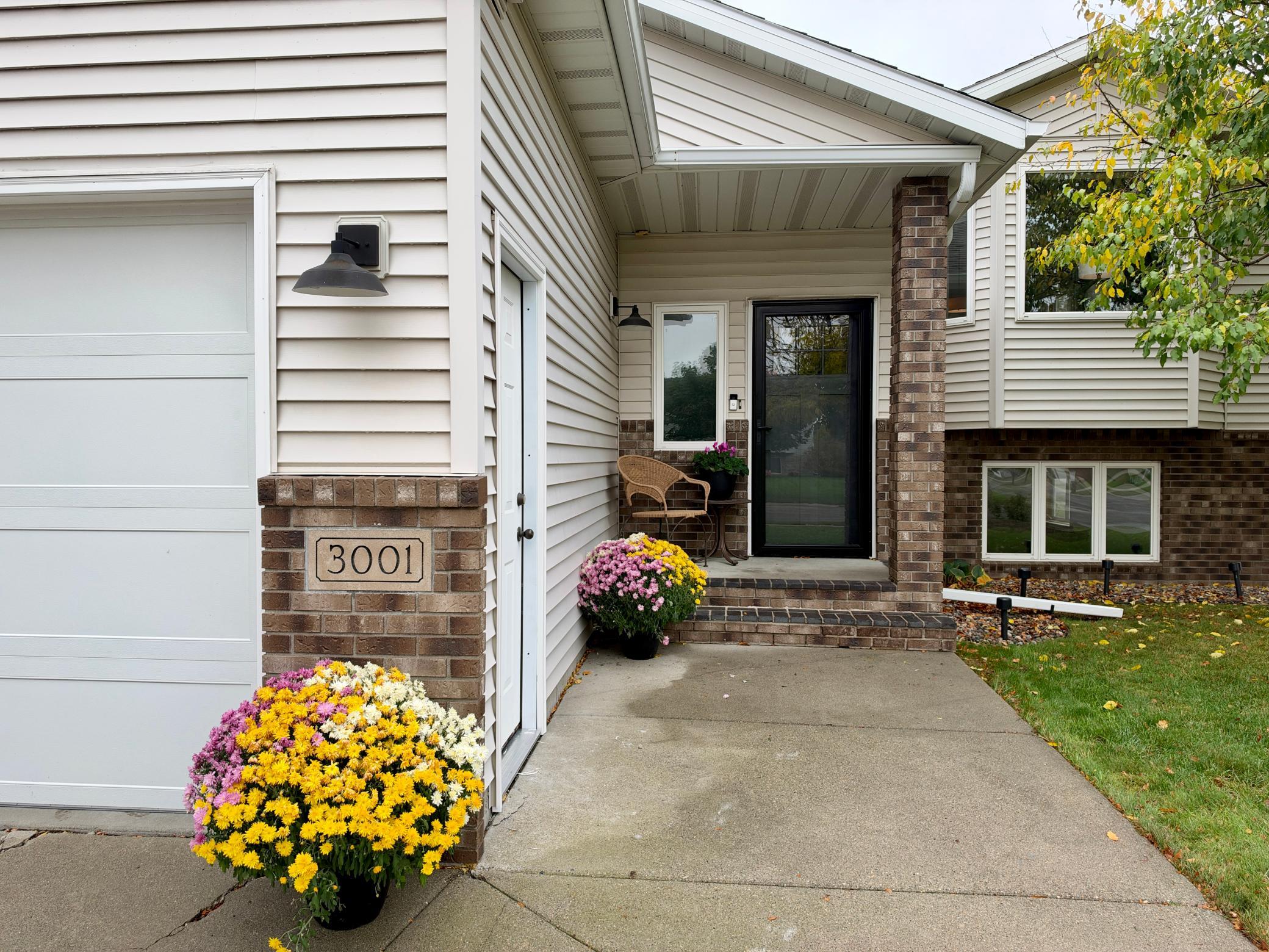 1999 single family home for sale at 3001 9th Avenue S in Moorhead, MN — 4 bed, 3 bath (photo 30 of 35)