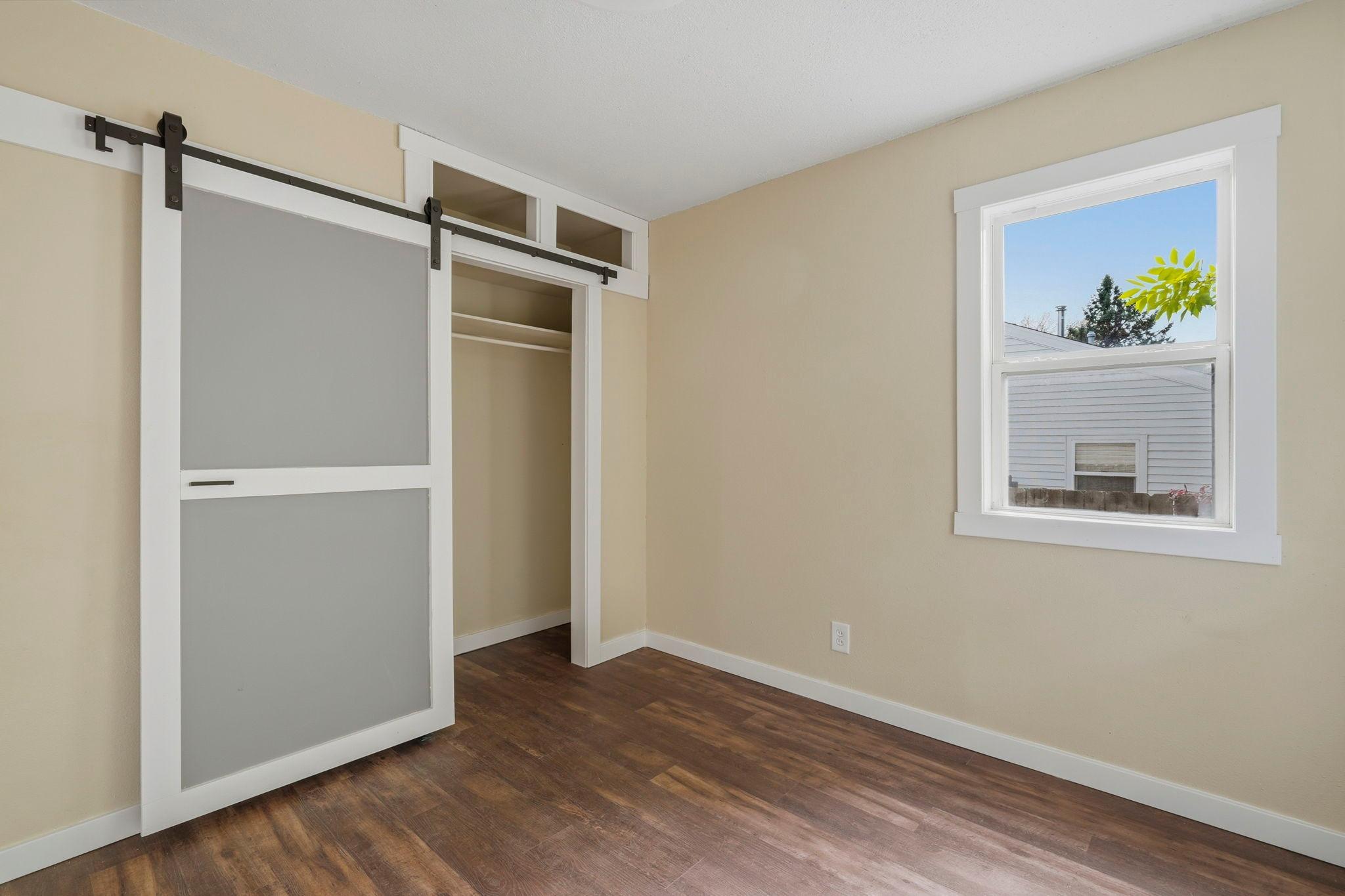 1940 single family home for sale at 1301 16th Street S in Fargo, ND — 2 bed, 1 bath (photo 12 of 27)