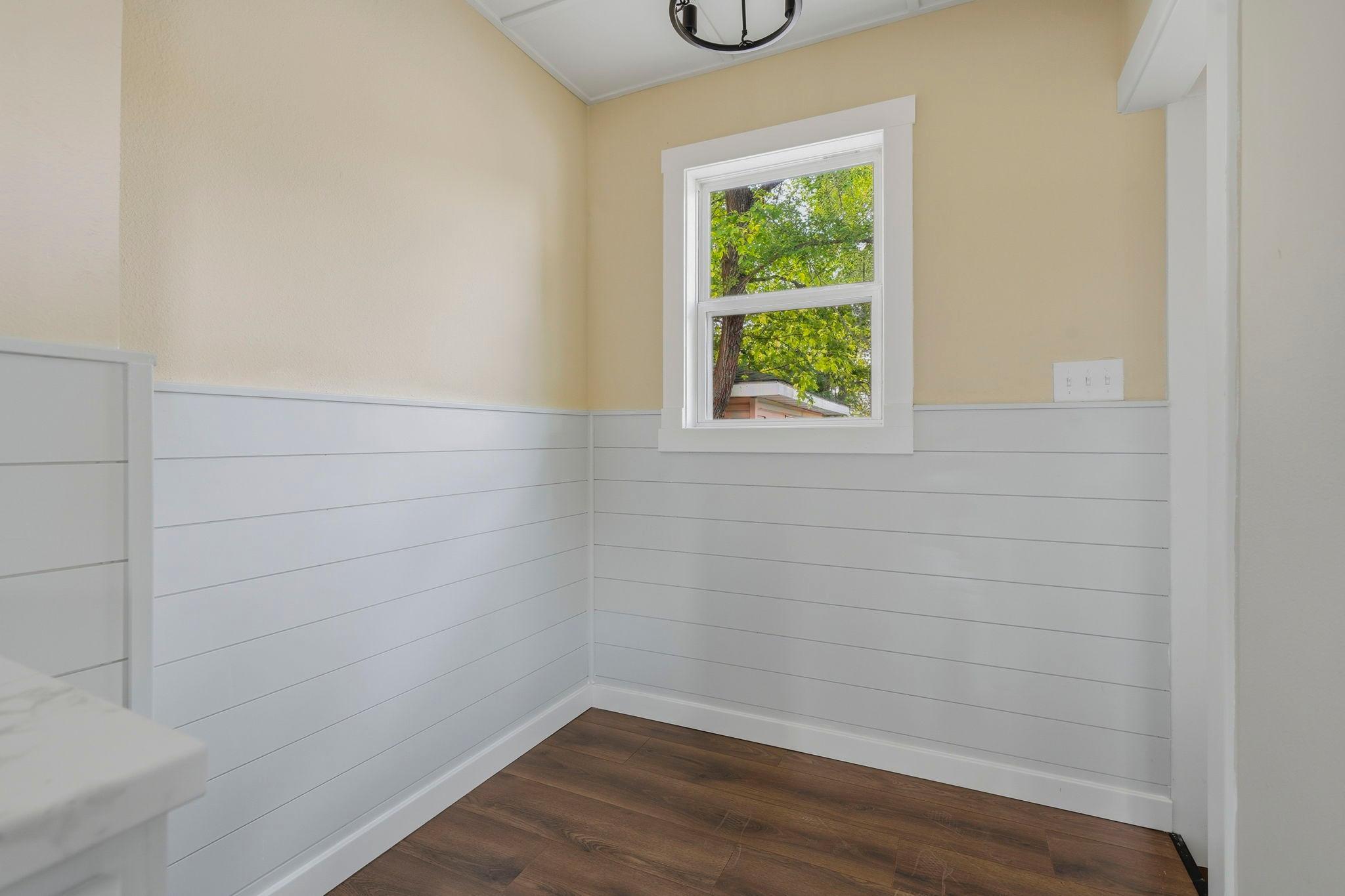 1940 single family home for sale at 1301 16th Street S in Fargo, ND — 2 bed, 1 bath (photo 9 of 27)