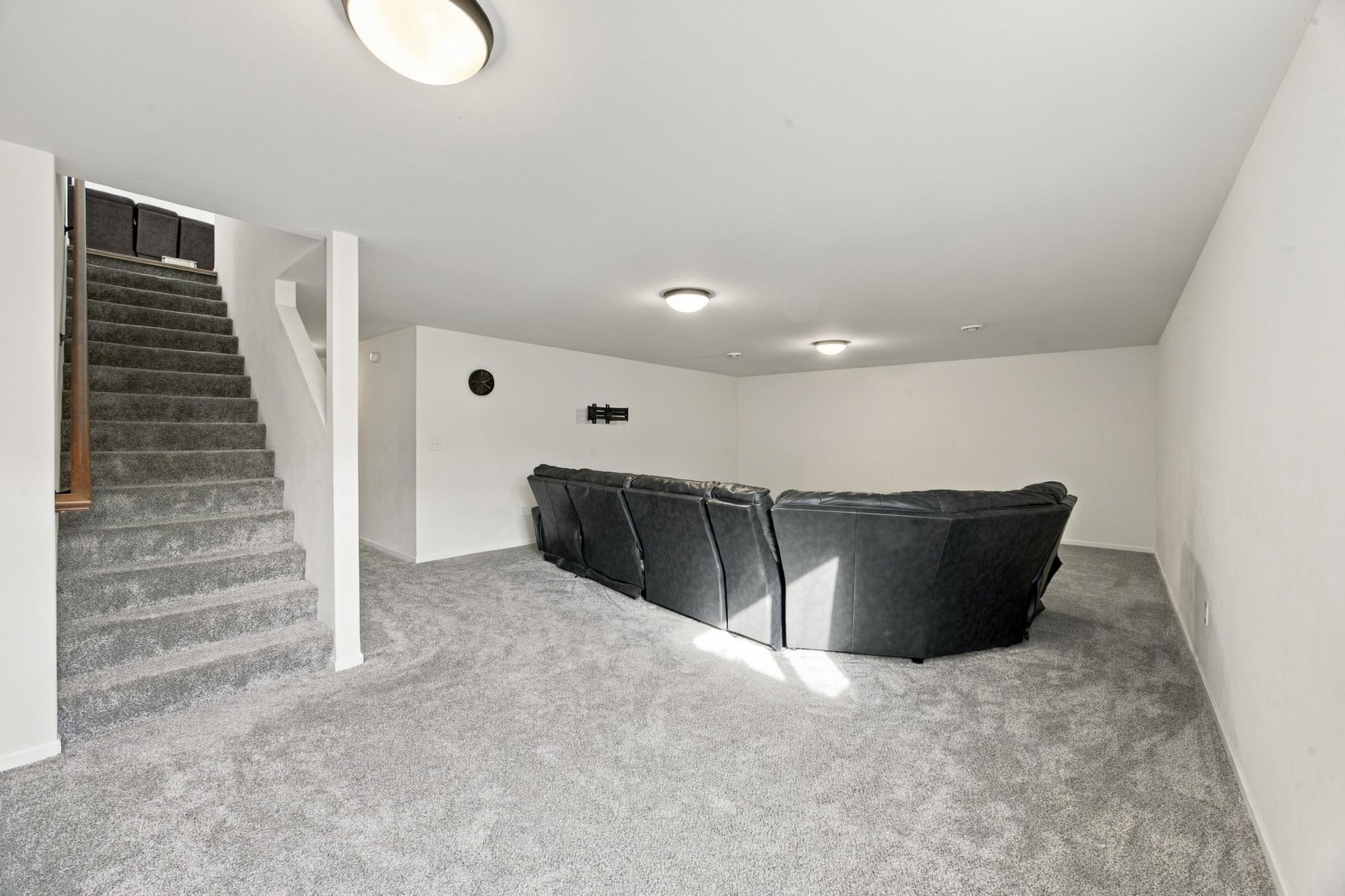 2024 single family home for sale at 838 2nd Avenue in Horace, ND — 4 bed, 3 bath (photo 22 of 40)