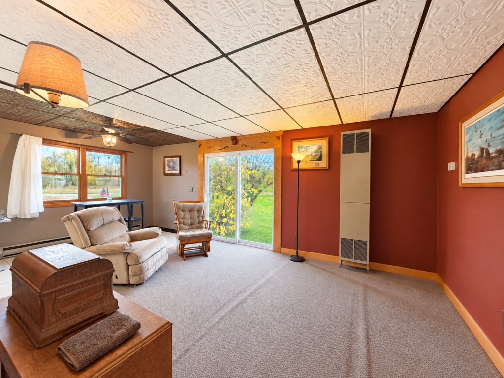 1982 single family home for sale at 20796 County Road 566 in Bovey, MN — 2 bed, 1 bath (photo 11 of 24)