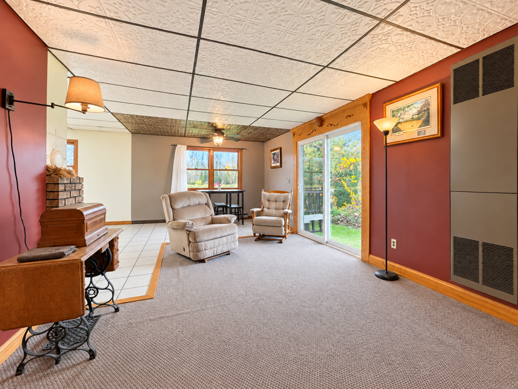 1982 single family home for sale at 20796 County Road 566 in Bovey, MN — 2 bed, 1 bath (photo 13 of 24)
