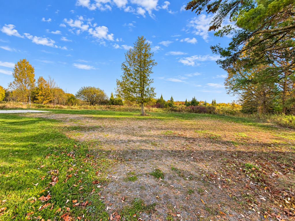 1982 single family home for sale at 20796 County Road 566 in Bovey, MN — 2 bed, 1 bath (photo 20 of 24)