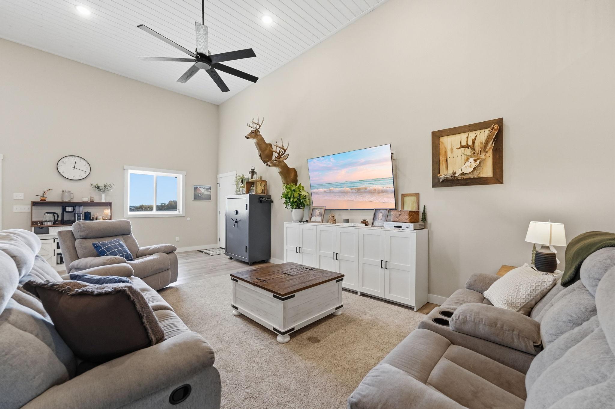 2024 single family home for sale at 1290 Calvary Road SE in Osakis, MN — 2 bed, 1 bath (photo 16 of 68)