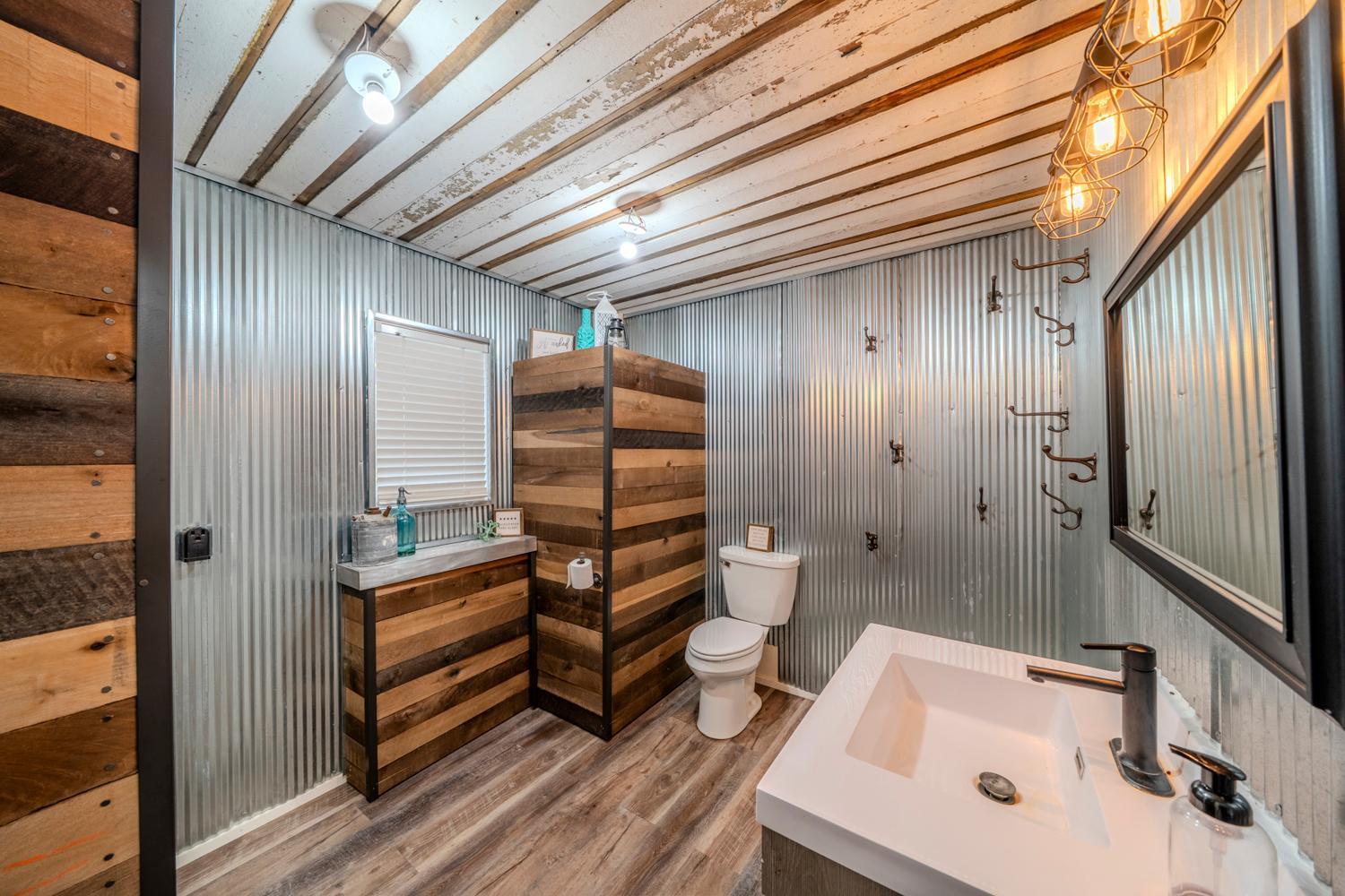 2004 single family home for sale at 29600 Coyote Road in Waubun, MN — 4 bed, 2 bath (photo 11 of 34)
