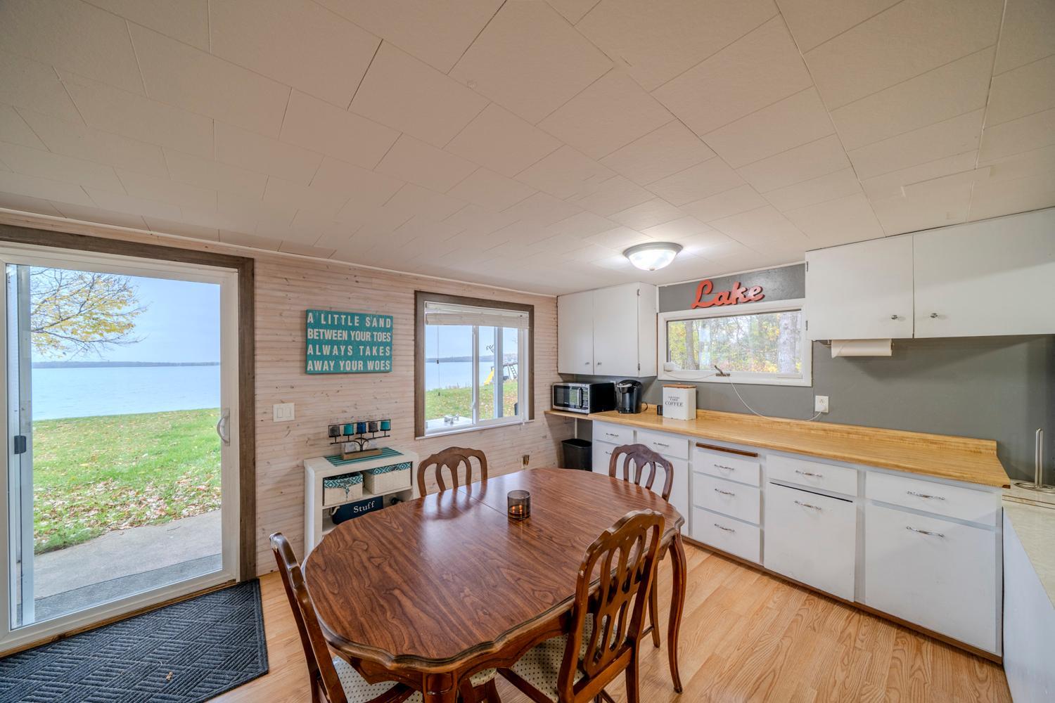 2004 single family home for sale at 29600 Coyote Road in Waubun, MN — 4 bed, 2 bath (photo 7 of 34)