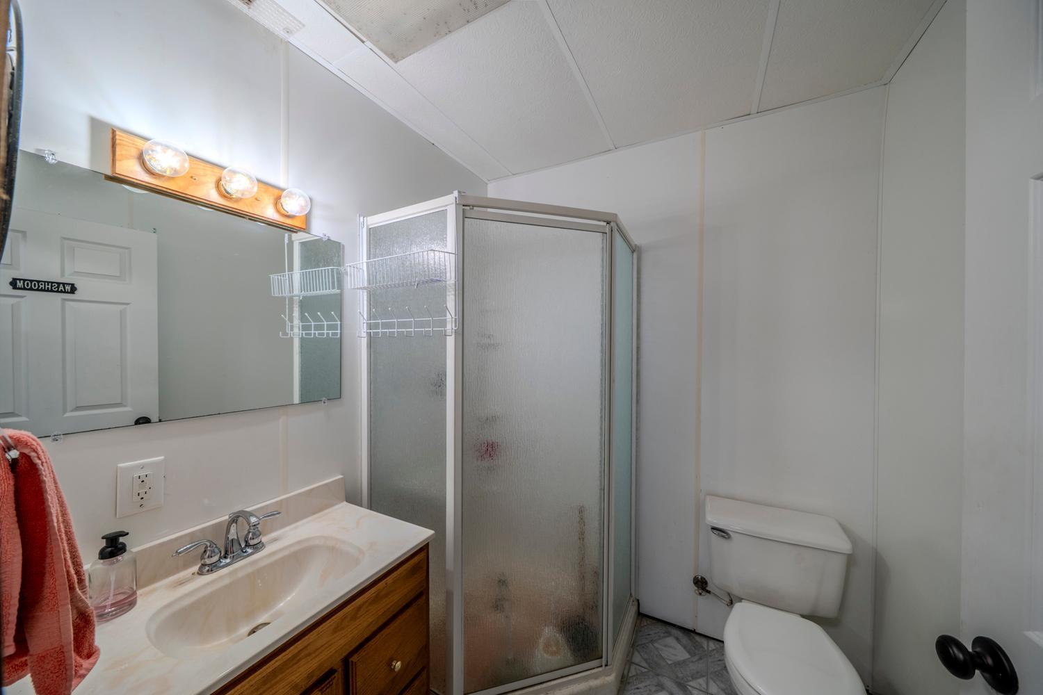2004 single family home for sale at 29600 Coyote Road in Waubun, MN — 4 bed, 2 bath (photo 10 of 34)
