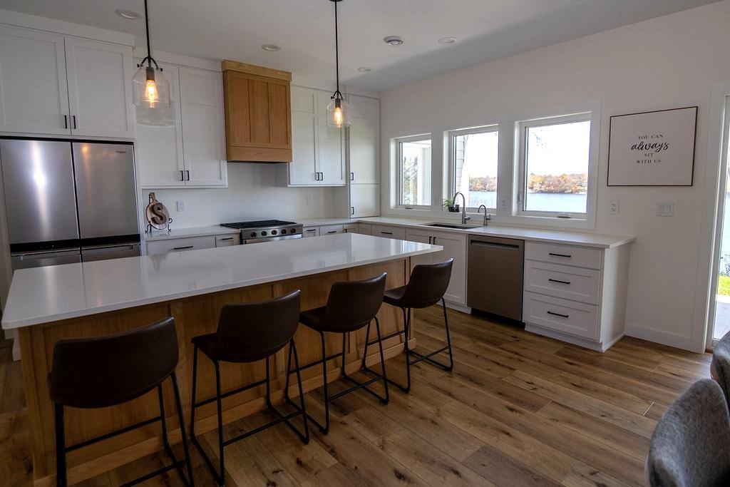 2025 single family home for sale at 1949 Rosewood Lane SE in Alexandria, MN — 5 bed, 4 bath (photo 15 of 83)