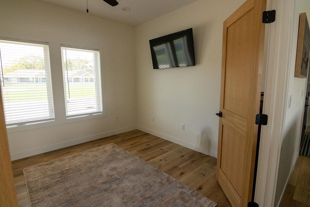2025 single family home for sale at 1949 Rosewood Lane SE in Alexandria, MN — 5 bed, 4 bath (photo 49 of 83)