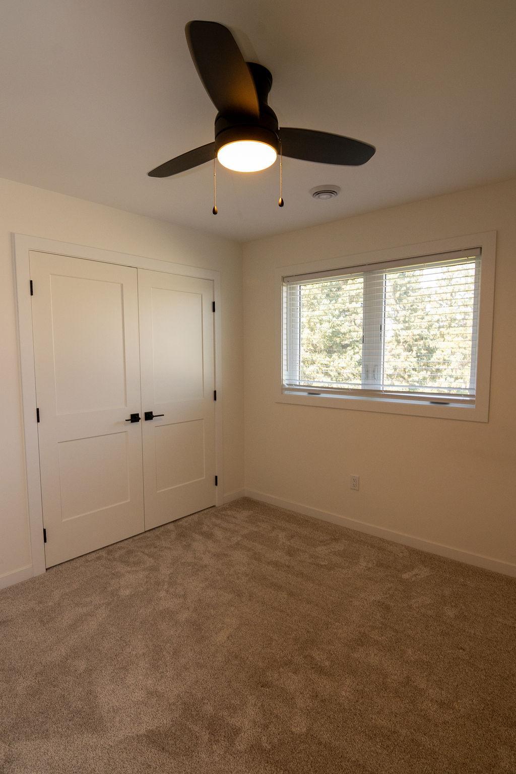 2025 single family home for sale at 1949 Rosewood Lane SE in Alexandria, MN — 5 bed, 4 bath (photo 59 of 83)