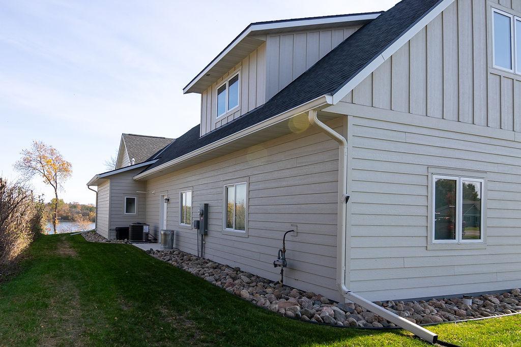 2025 single family home for sale at 1949 Rosewood Lane SE in Alexandria, MN — 5 bed, 4 bath (photo 68 of 83)