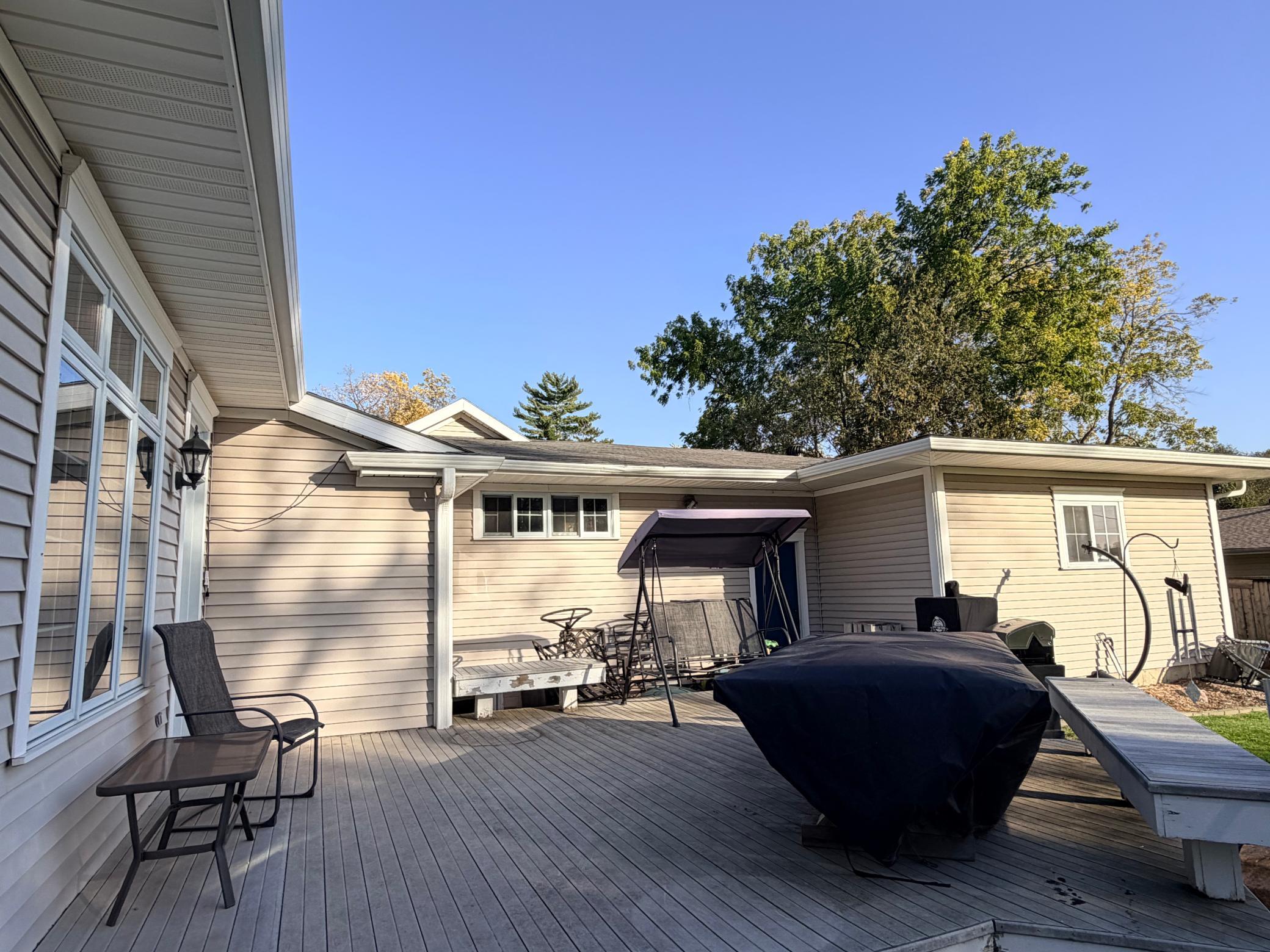 1968 single family home for sale at 1130 Phinney Avenue in Detroit Lakes, MN — 5 bed, 3 bath (photo 13 of 74)