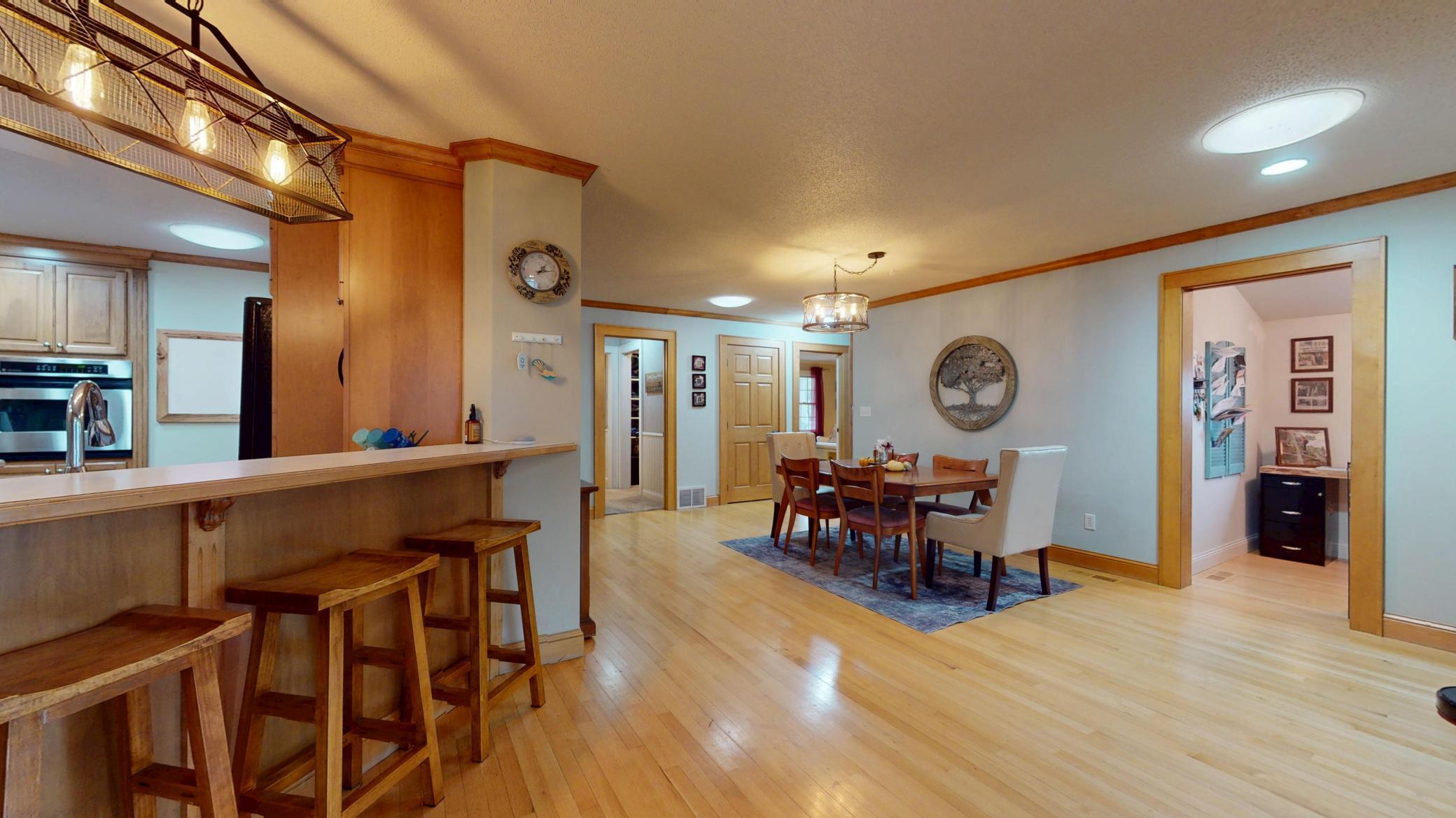 1968 single family home for sale at 1130 Phinney Avenue in Detroit Lakes, MN — 5 bed, 3 bath (photo 21 of 74)