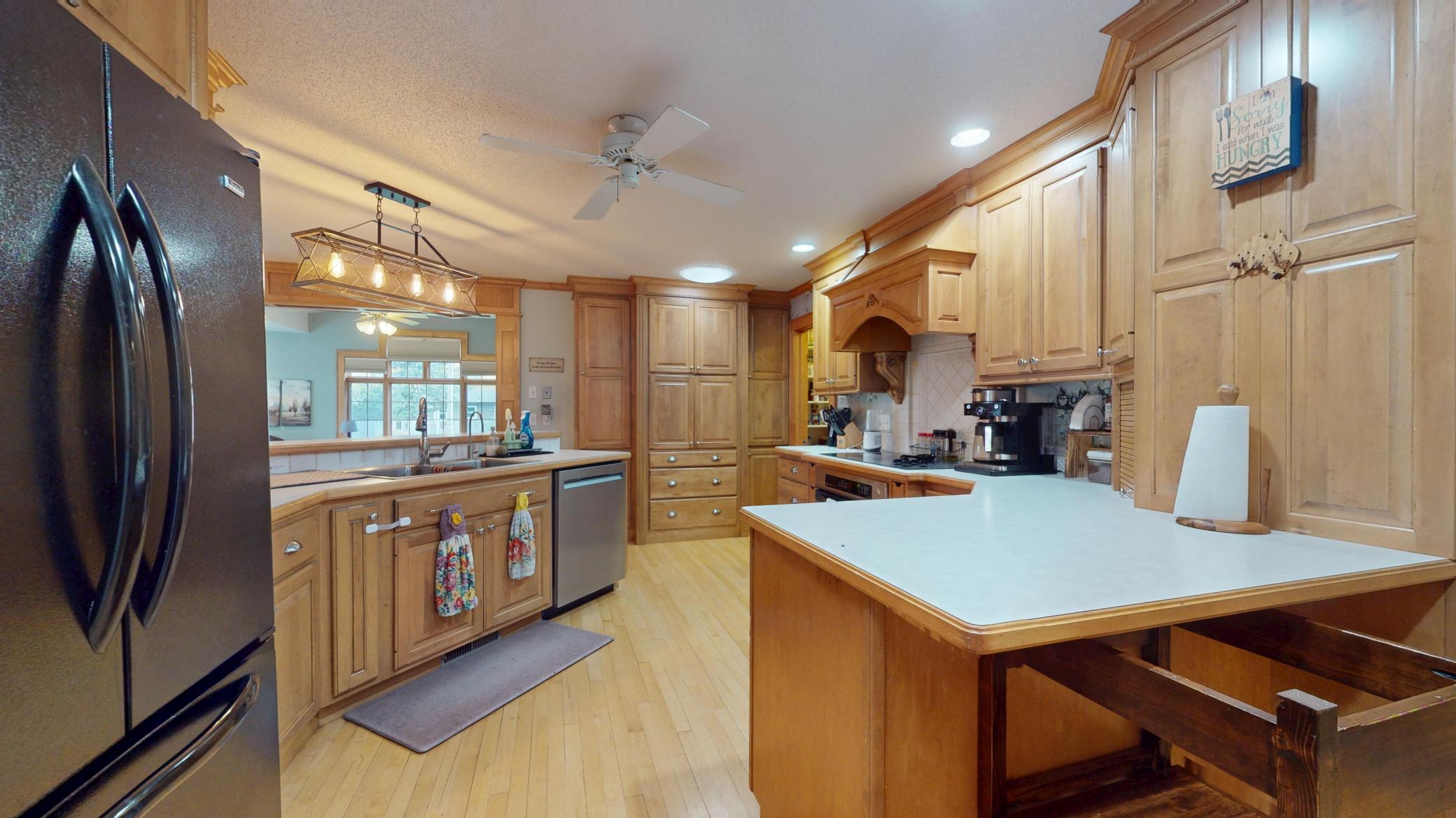 1968 single family home for sale at 1130 Phinney Avenue in Detroit Lakes, MN — 5 bed, 3 bath (photo 25 of 74)