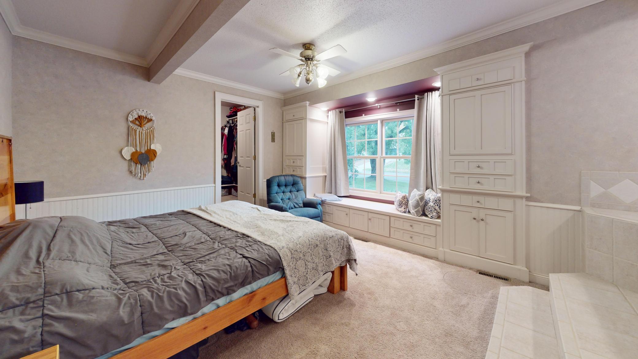 1968 single family home for sale at 1130 Phinney Avenue in Detroit Lakes, MN — 5 bed, 3 bath (photo 36 of 74)