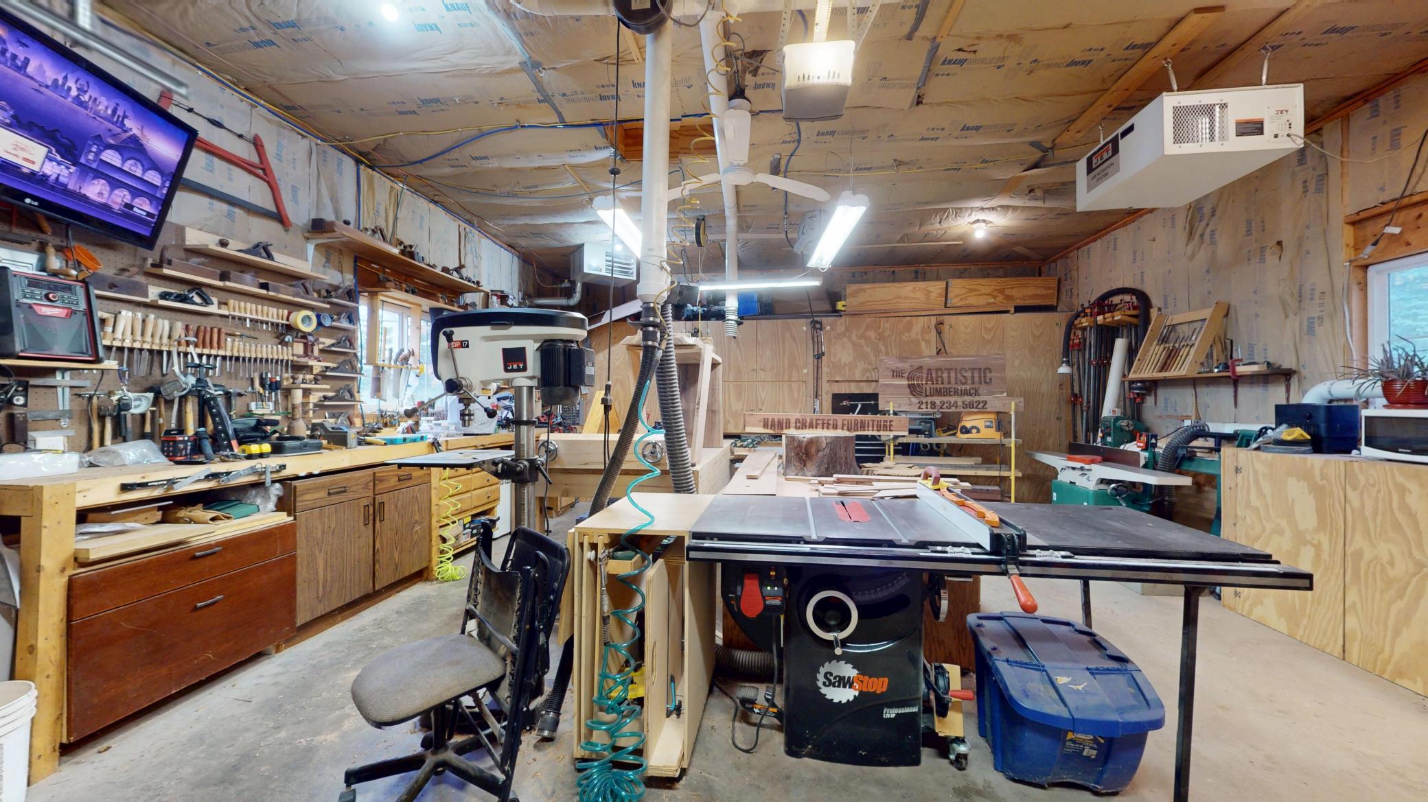 1968 single family home for sale at 1130 Phinney Avenue in Detroit Lakes, MN — 5 bed, 3 bath (photo 66 of 74)