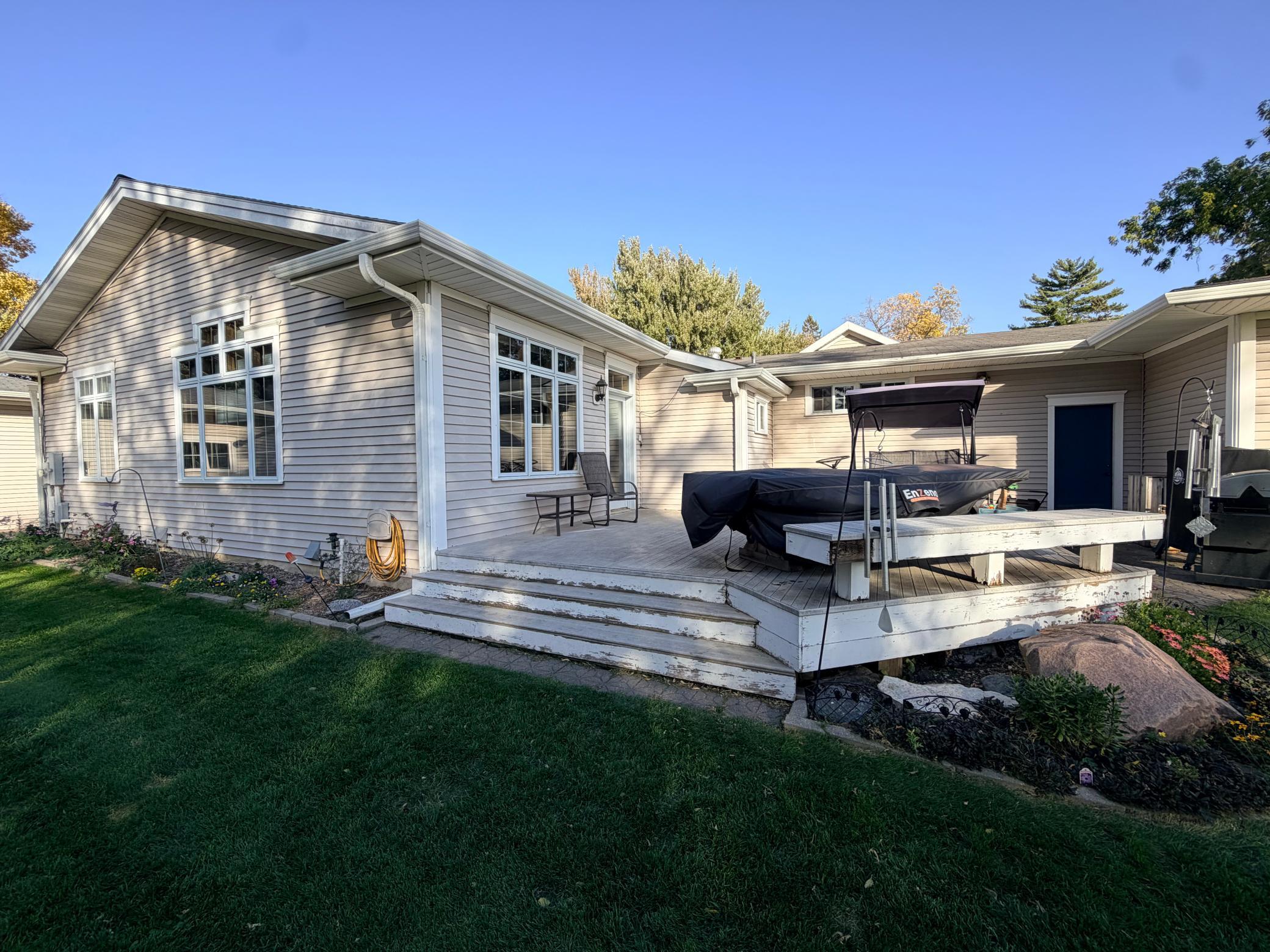1968 single family home for sale at 1130 Phinney Avenue in Detroit Lakes, MN — 5 bed, 3 bath (photo 71 of 74)