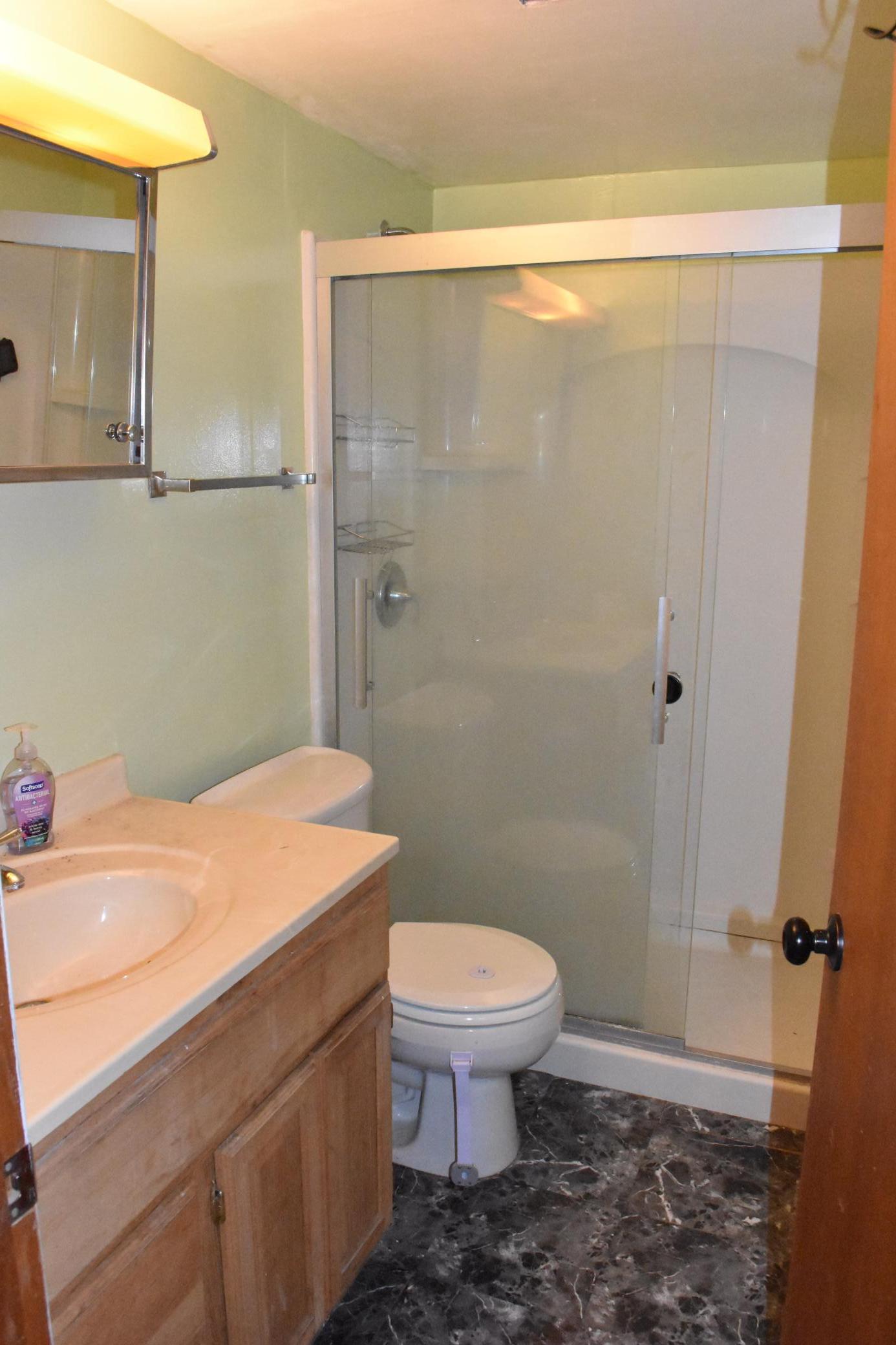 1965 single family home for sale at 402 Maple Lane in Moorhead, MN — 3 bed, 3 bath (photo 35 of 47)