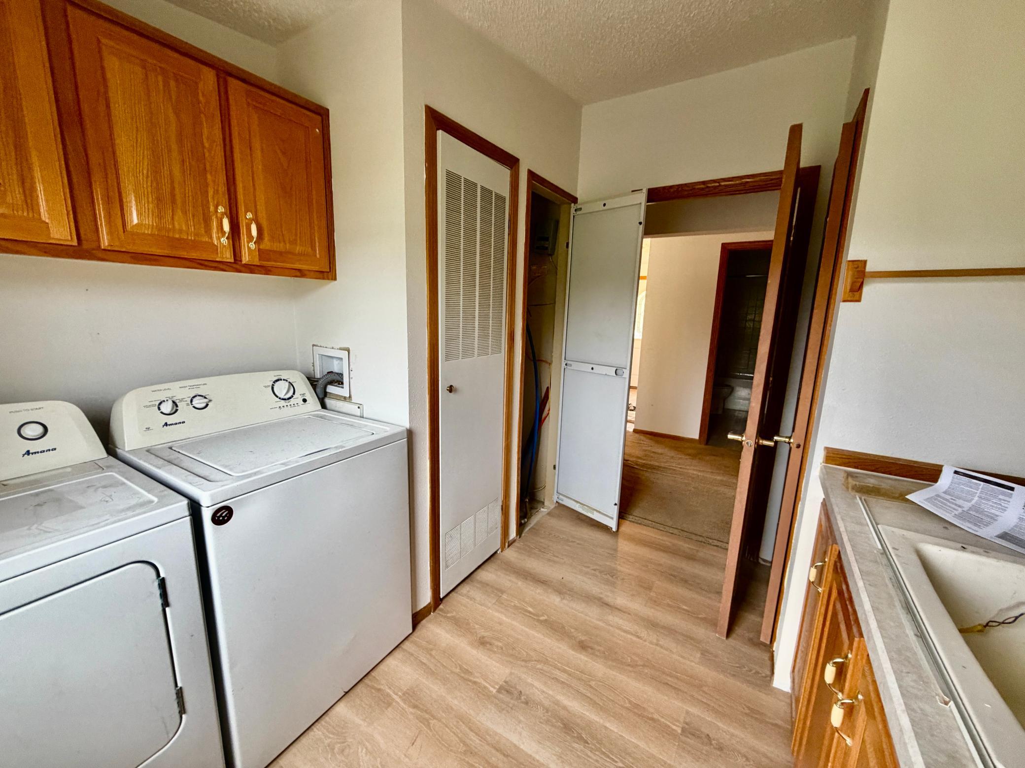 2001 single family home for sale at 138 Park Circle in Ottertail, MN — 3 bed, 2 bath (photo 12 of 21)