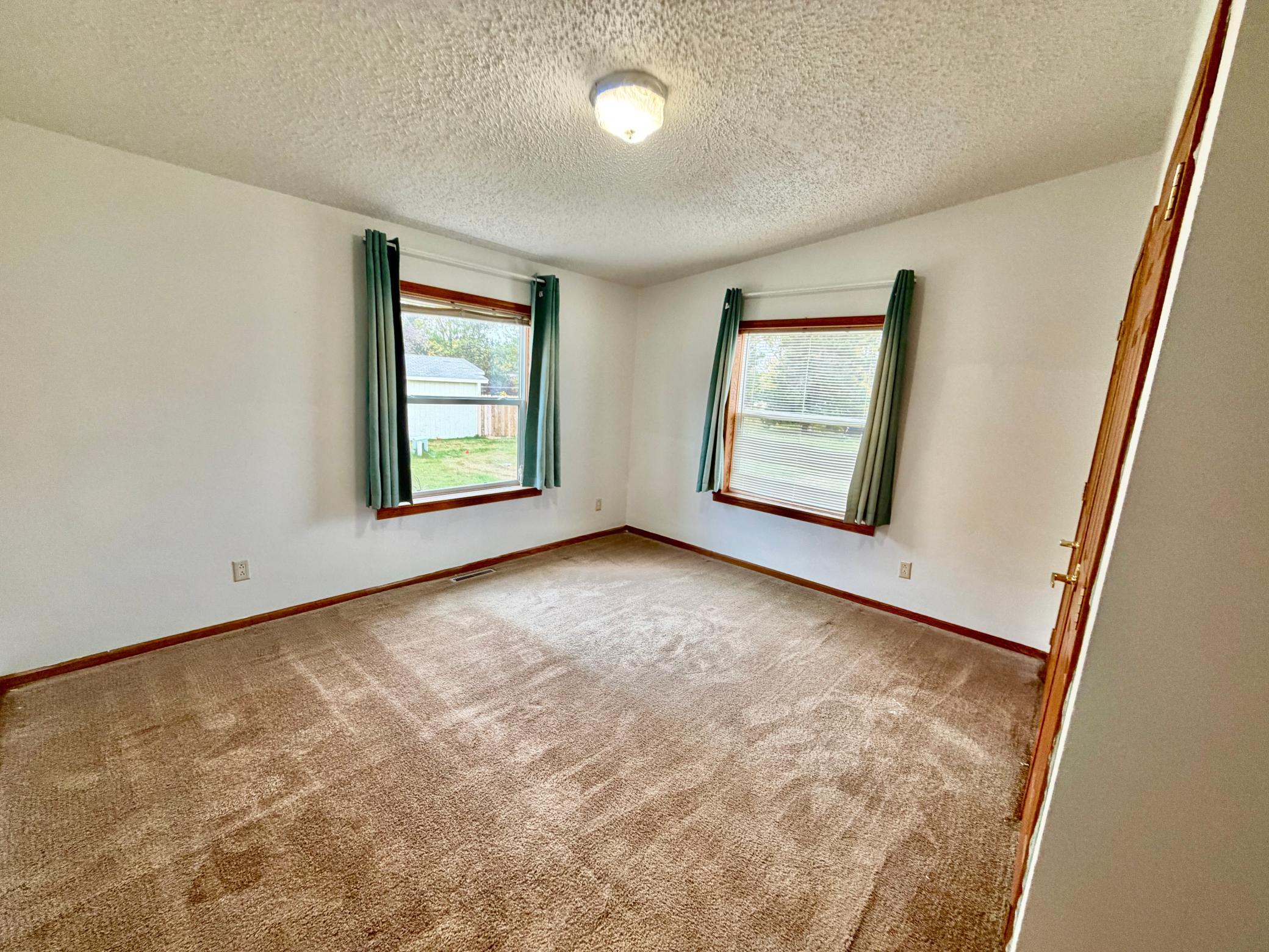 2001 single family home for sale at 138 Park Circle in Ottertail, MN — 3 bed, 2 bath (photo 15 of 21)