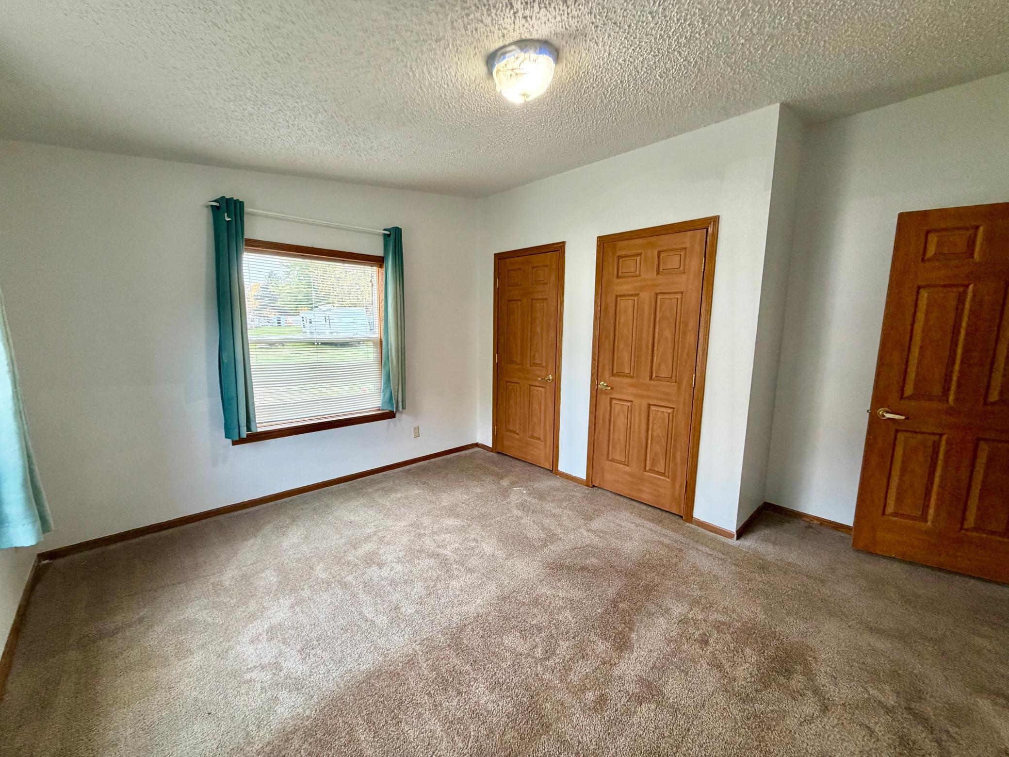 2001 single family home for sale at 138 Park Circle in Ottertail, MN — 3 bed, 2 bath (photo 18 of 21)