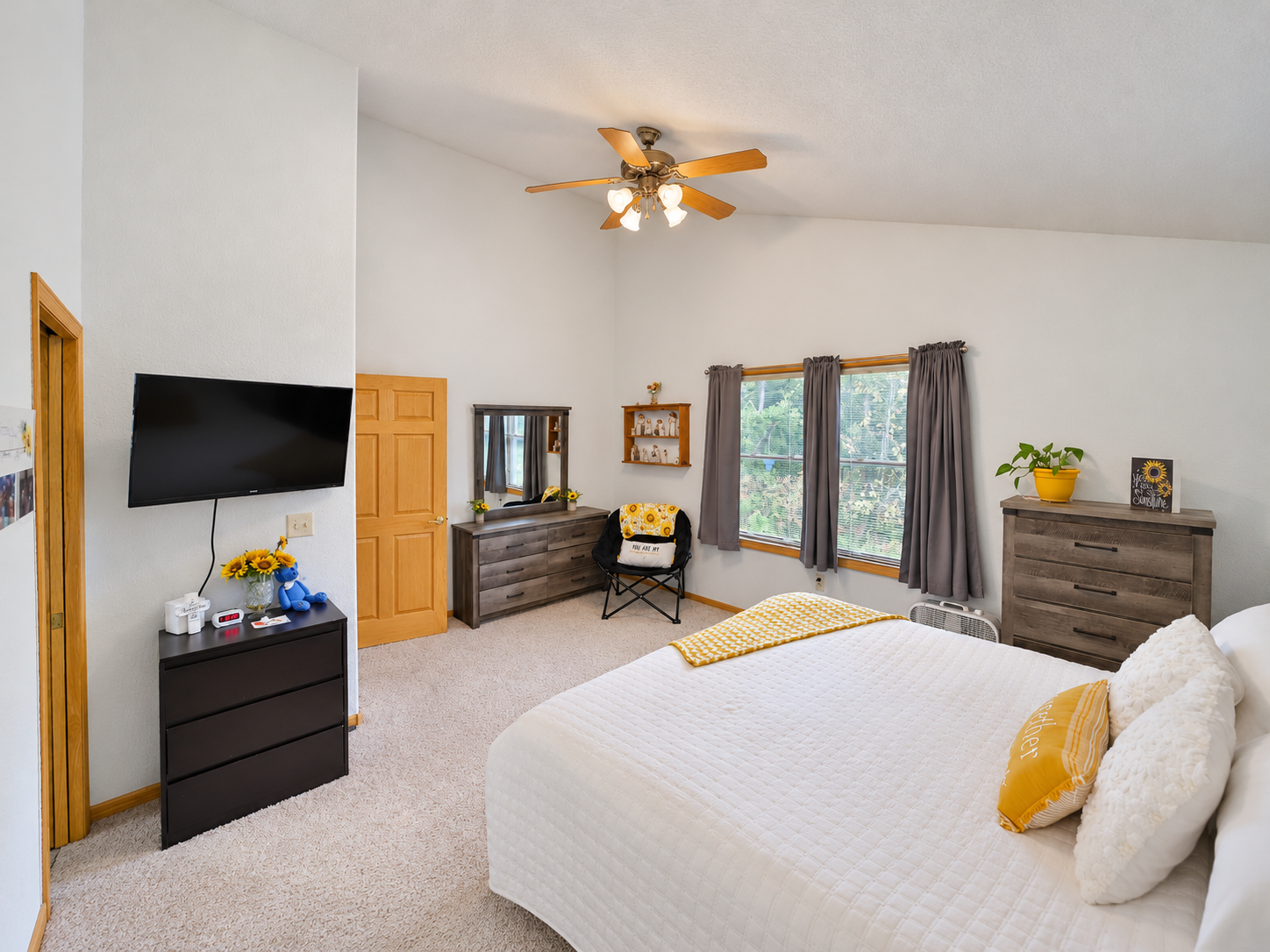 2005 townhouse for sale at 8191 Hinckley Court in Baxter, MN — 4 bed, 3 bath (photo 10 of 40)