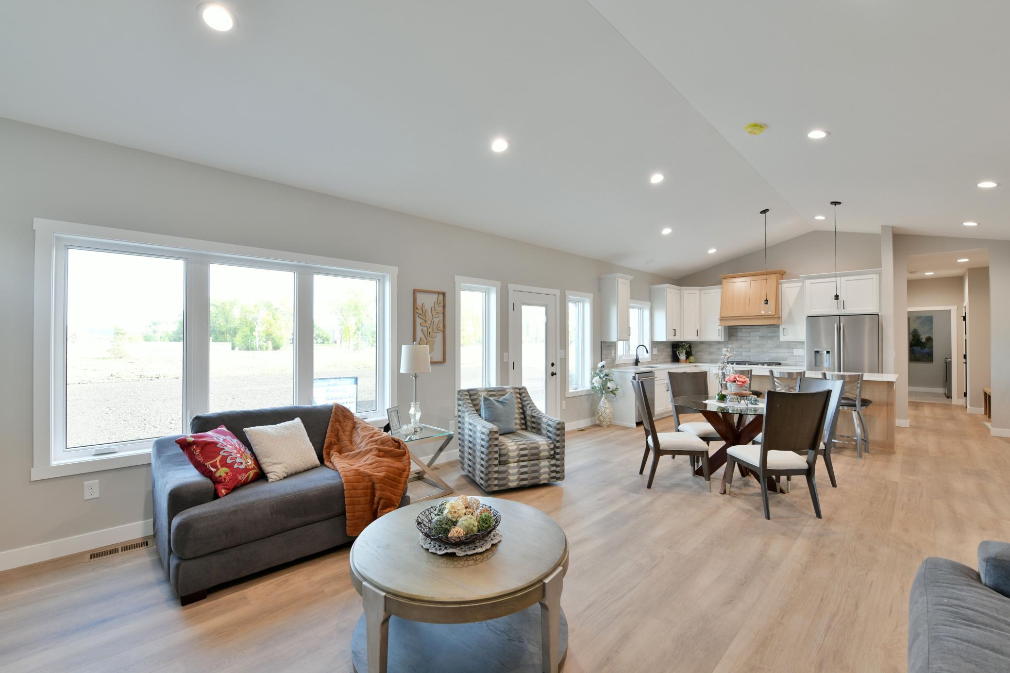 2026 single family home for sale at 3155 Archer Place S in Fargo, ND — 3 bed, 2 bath (photo 13 of 31)