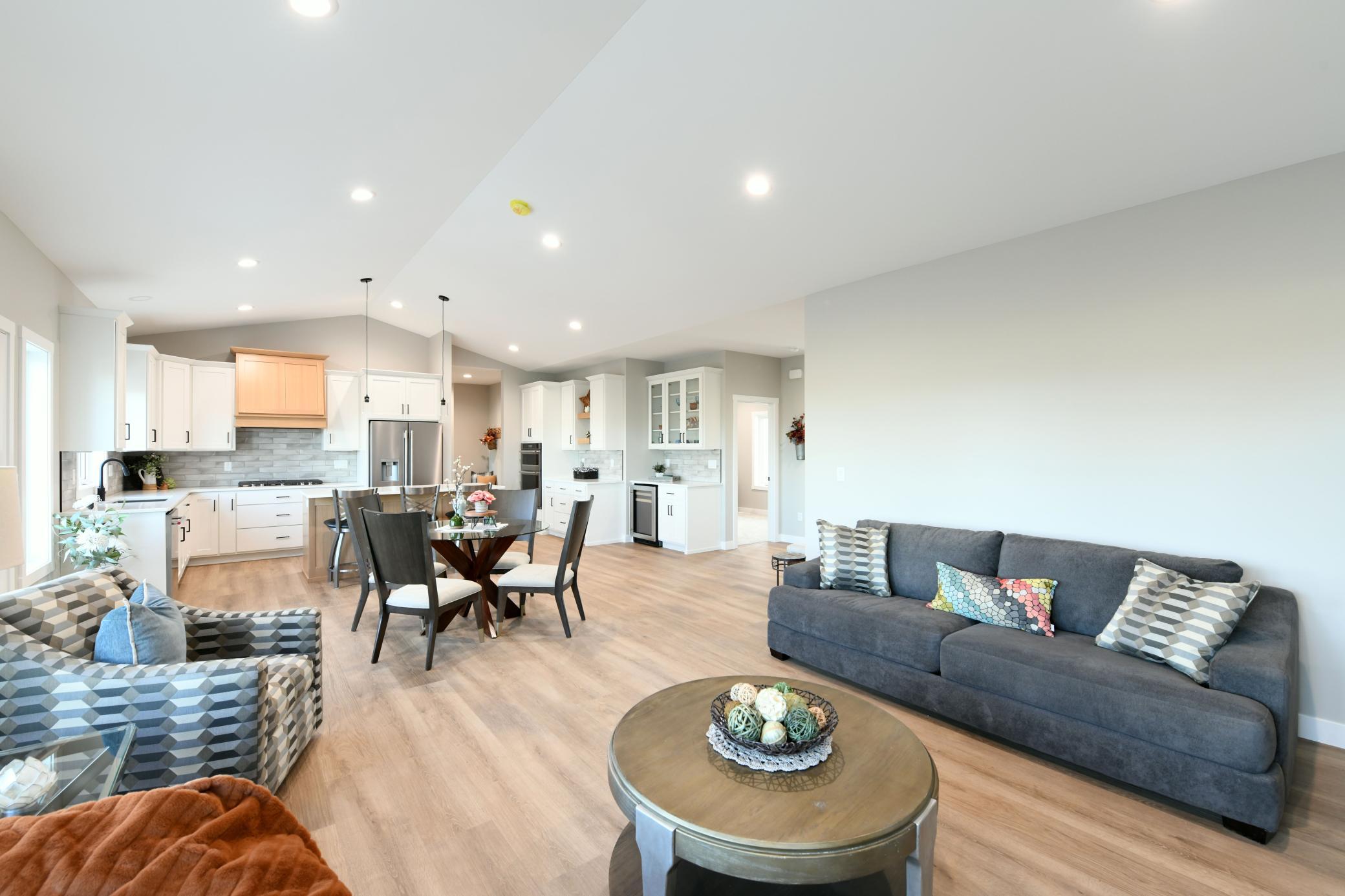 2026 single family home for sale at 3155 Archer Place S in Fargo, ND — 3 bed, 2 bath (photo 14 of 31)
