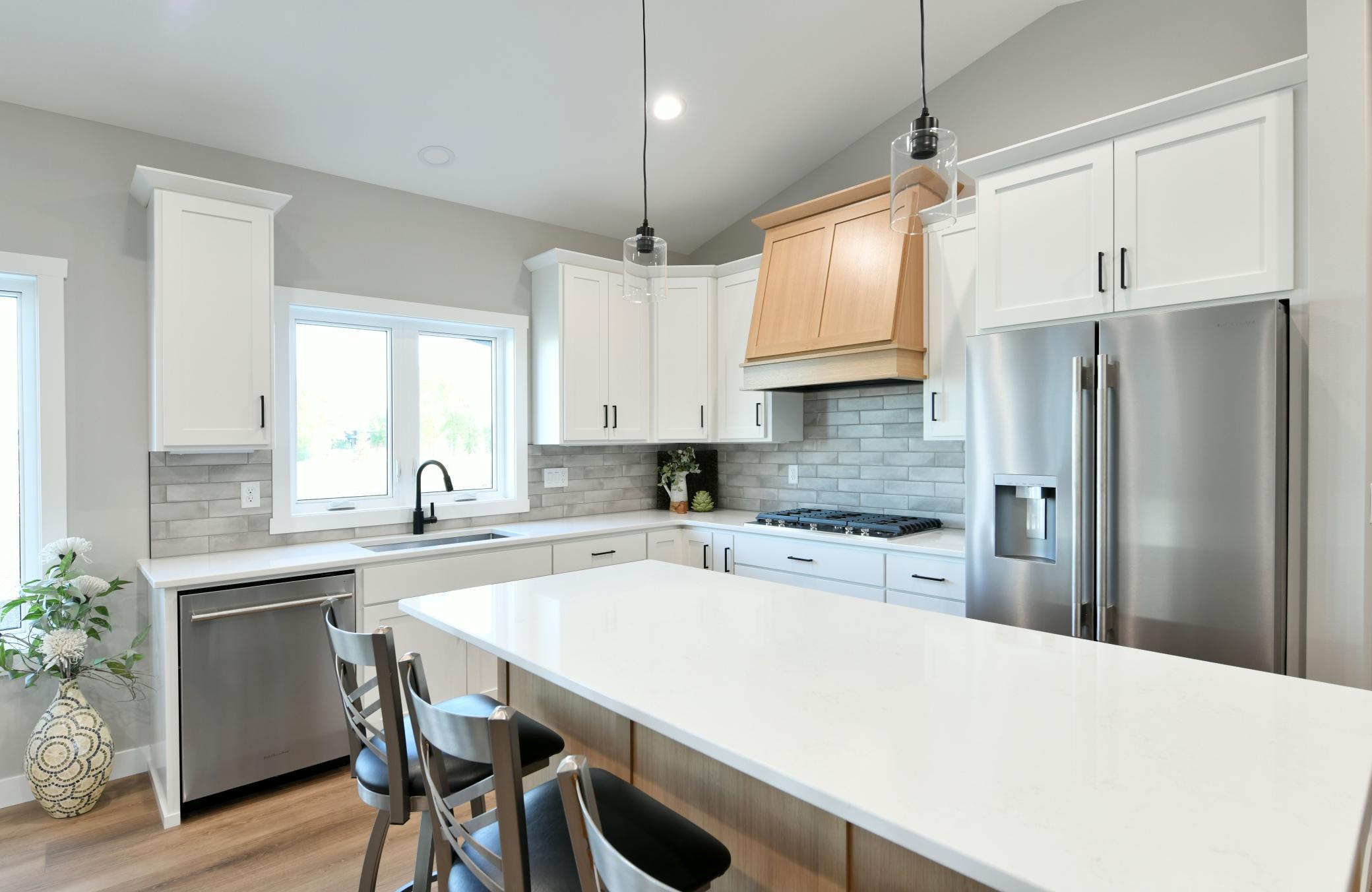2026 single family home for sale at 3155 Archer Place S in Fargo, ND — 3 bed, 2 bath (photo 8 of 31)