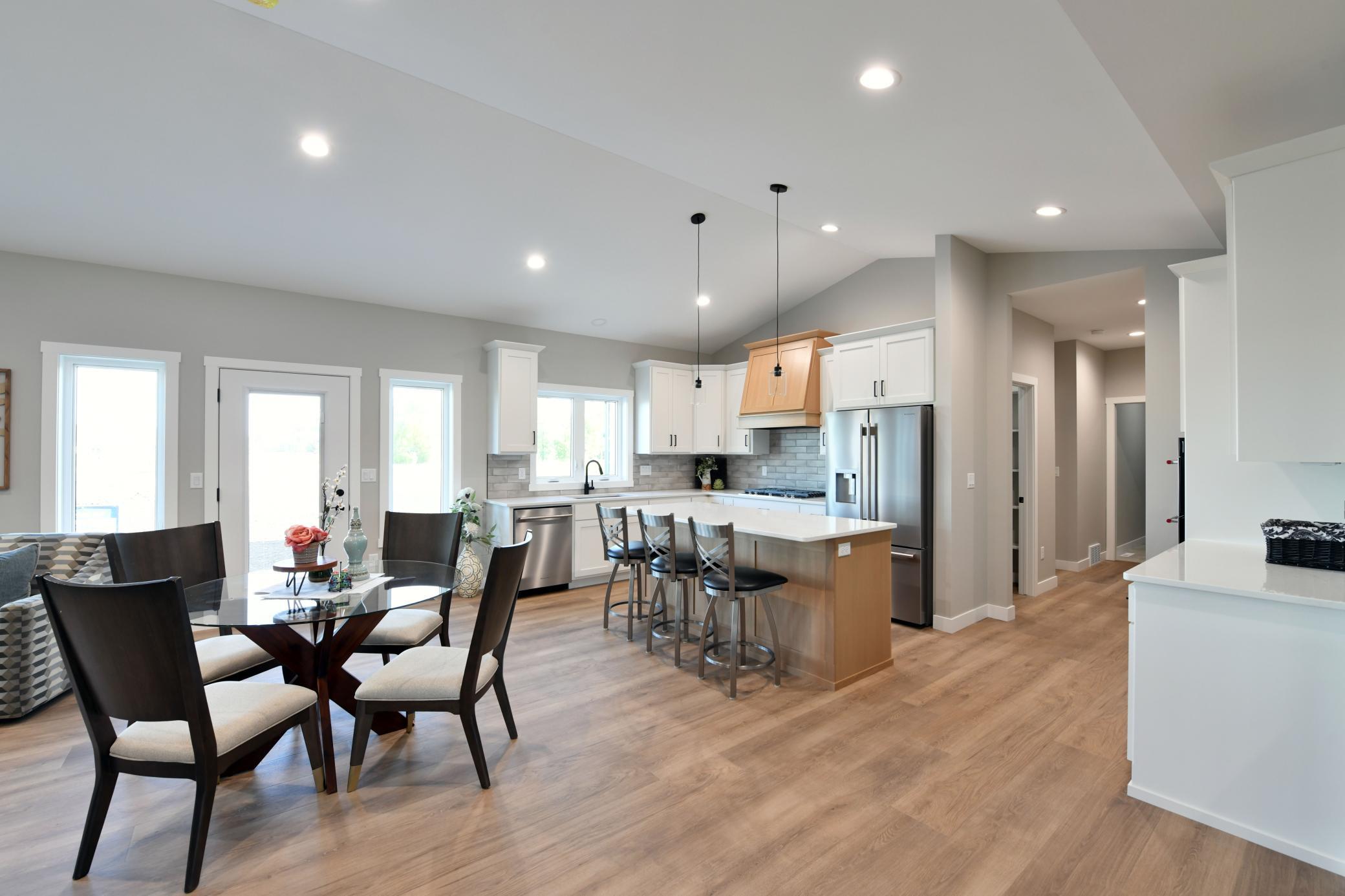 2026 single family home for sale at 3155 Archer Place S in Fargo, ND — 3 bed, 2 bath (photo 10 of 31)